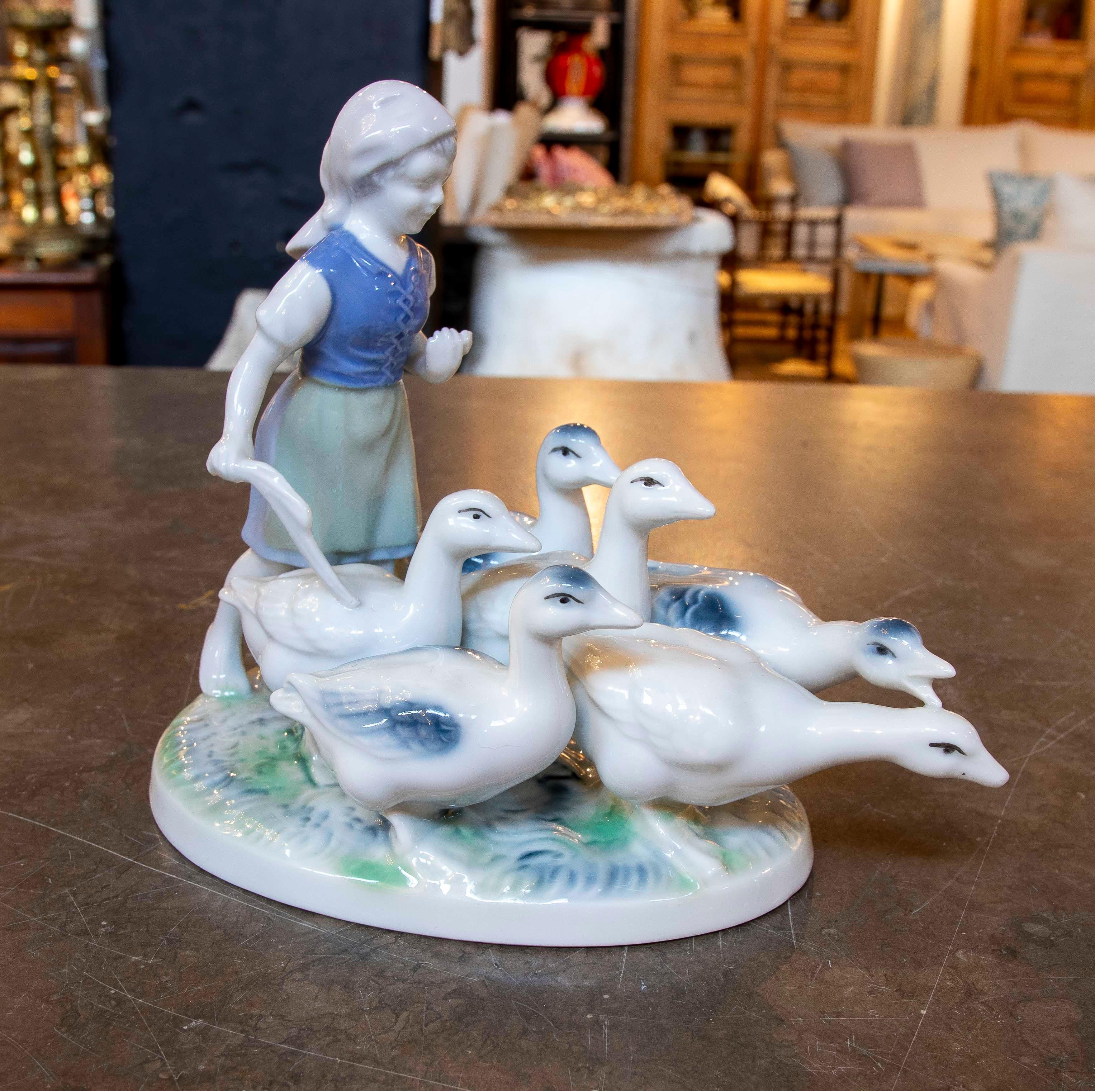 1950s Gerold Porzellan Bavaria Porcelain Figure, Traditional German Style For Sale 3