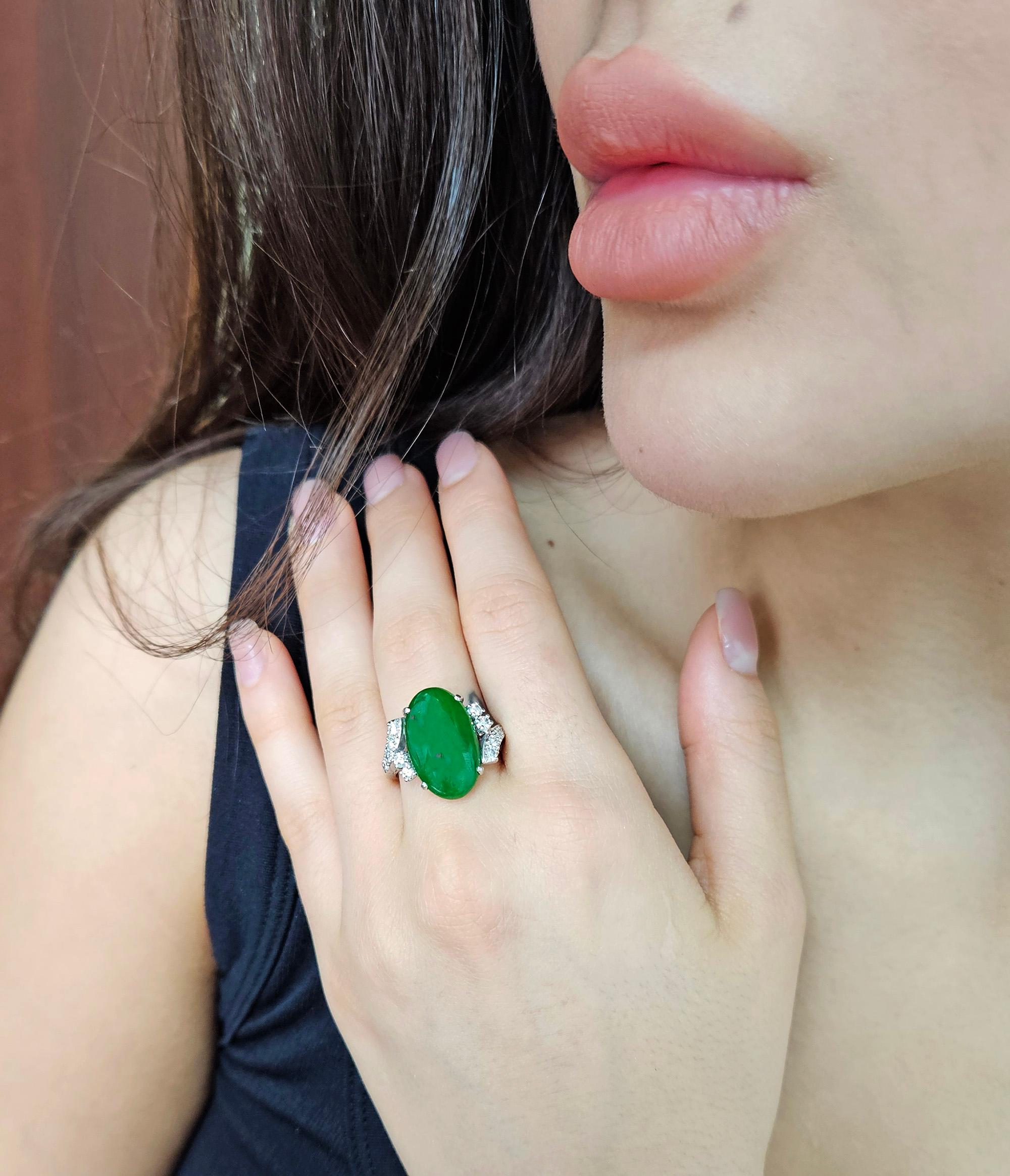 1950s GIA 11.62ctw Natural UNTREATED Green Jade JADEITE Diamond Platinum Ring en vente 8