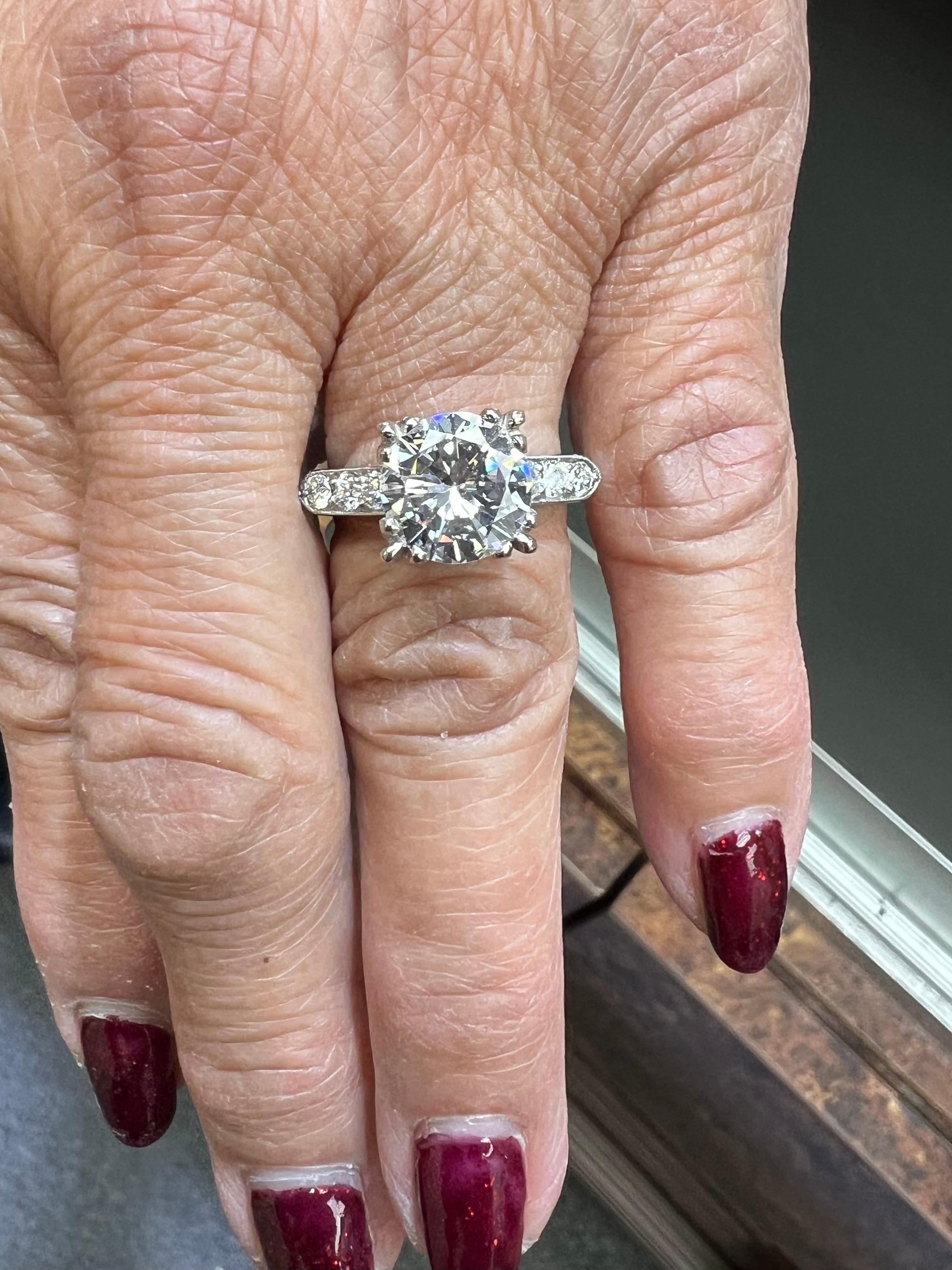 1950s GIA 2.42 Carats Diamond Platinum Engagement Ring  For Sale 4