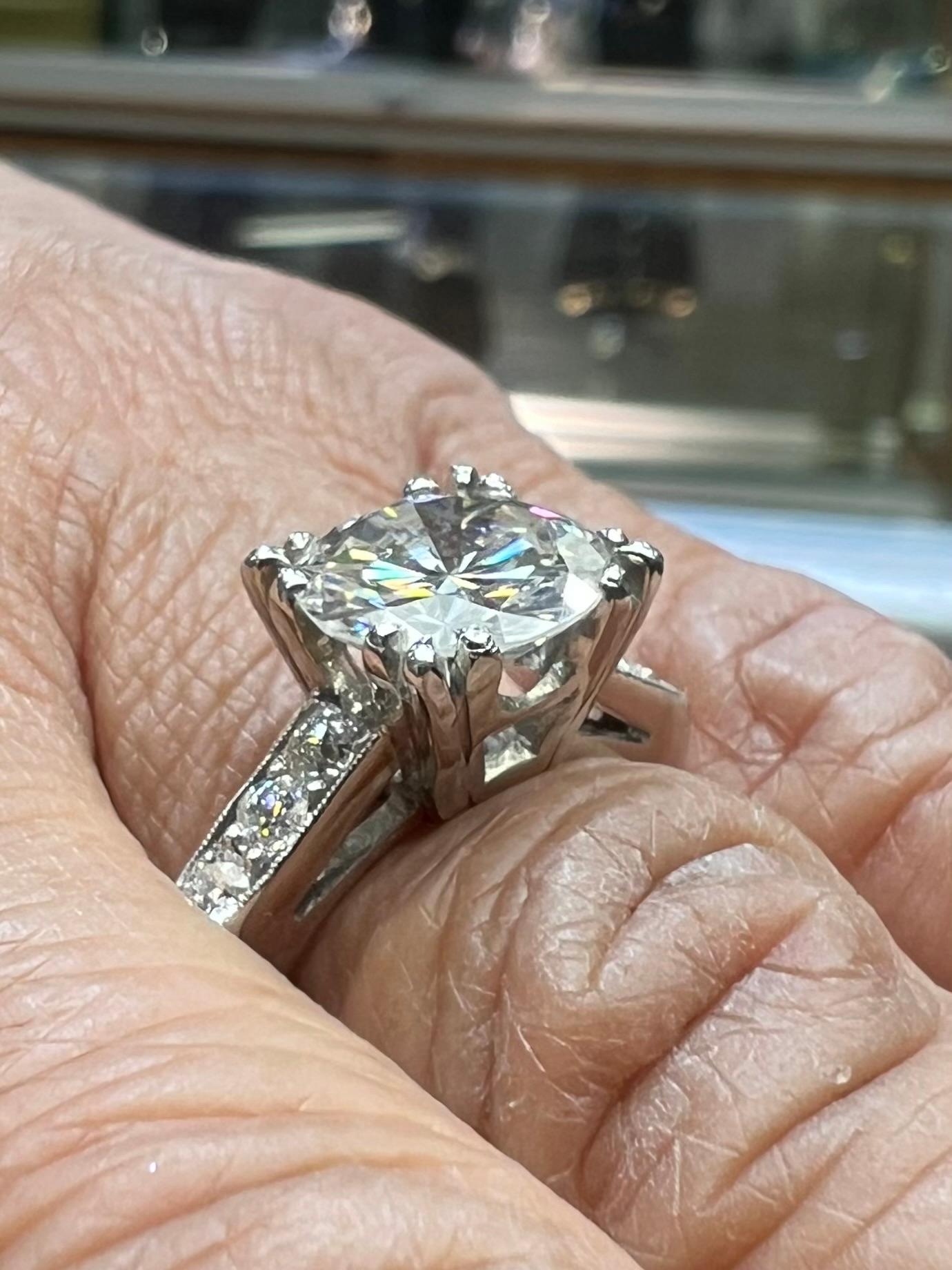 1950s GIA 2.42 Carats Diamond Platinum Engagement Ring  For Sale 5