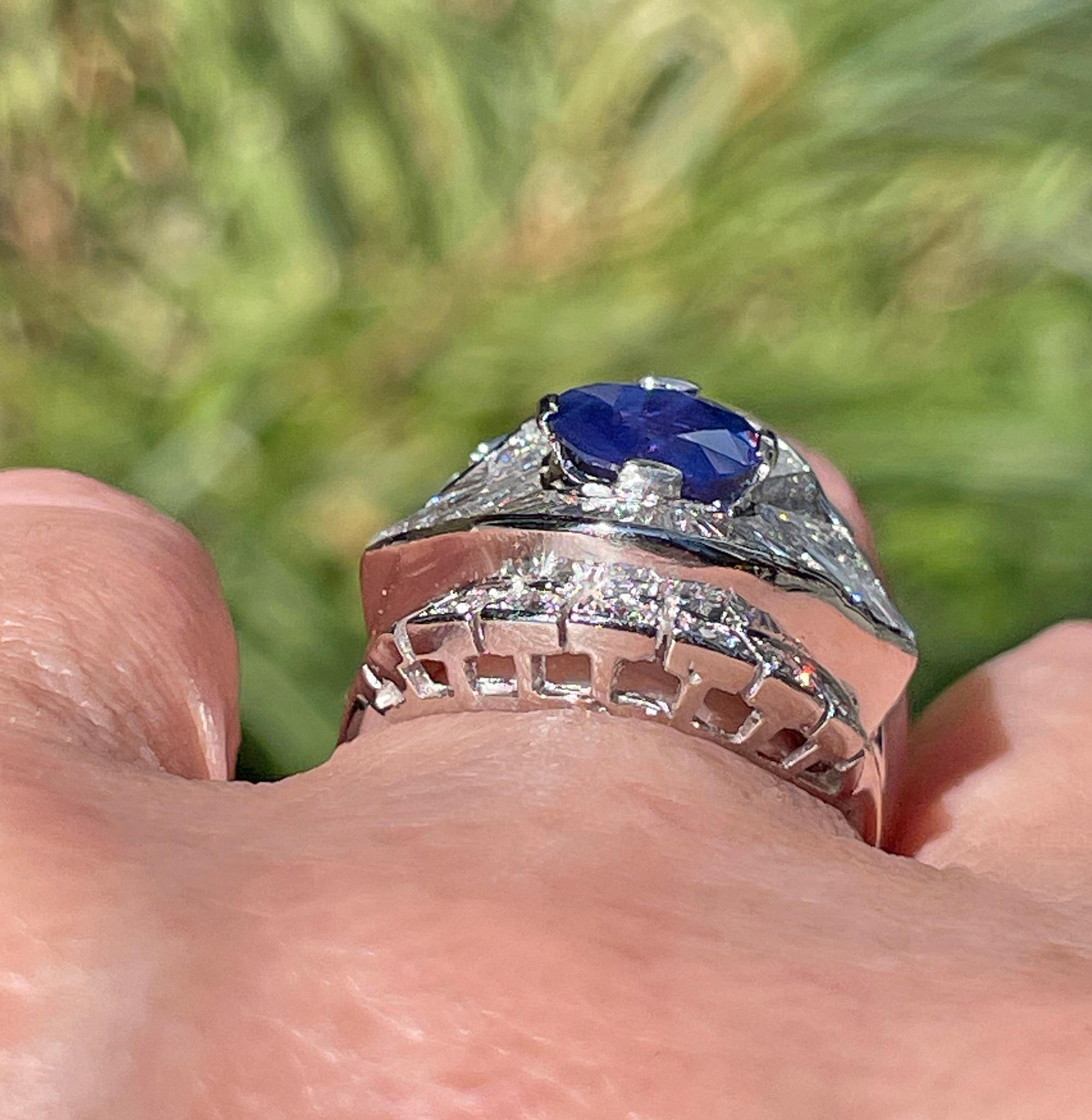 1950s GIA 4.38ctw Natural Color-Change PURPLE No-Heat Sapphire Diamond Plat Ring For Sale 8