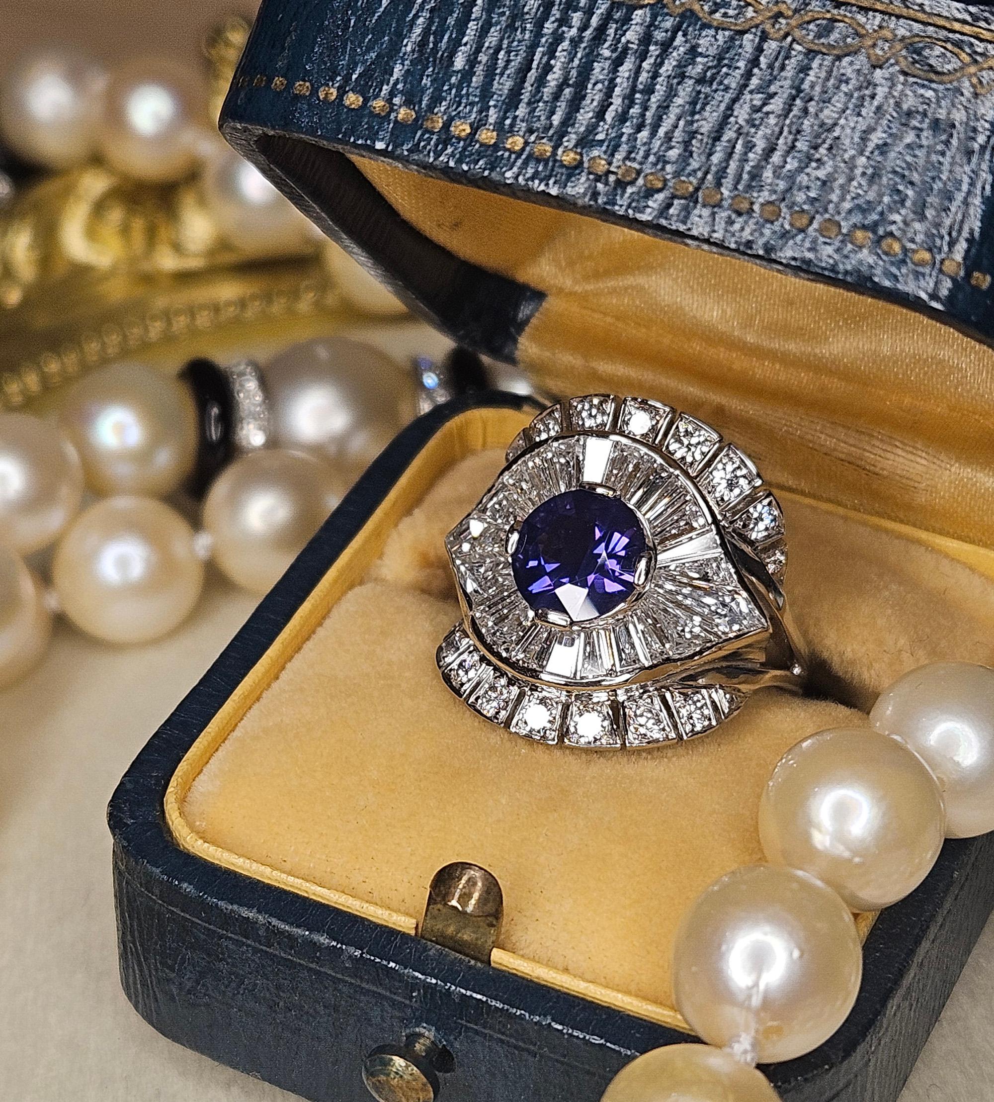 1950s GIA 4.38ctw Natural Color-Change PURPLE No-Heat Sapphire Diamond Plat Ring For Sale 1