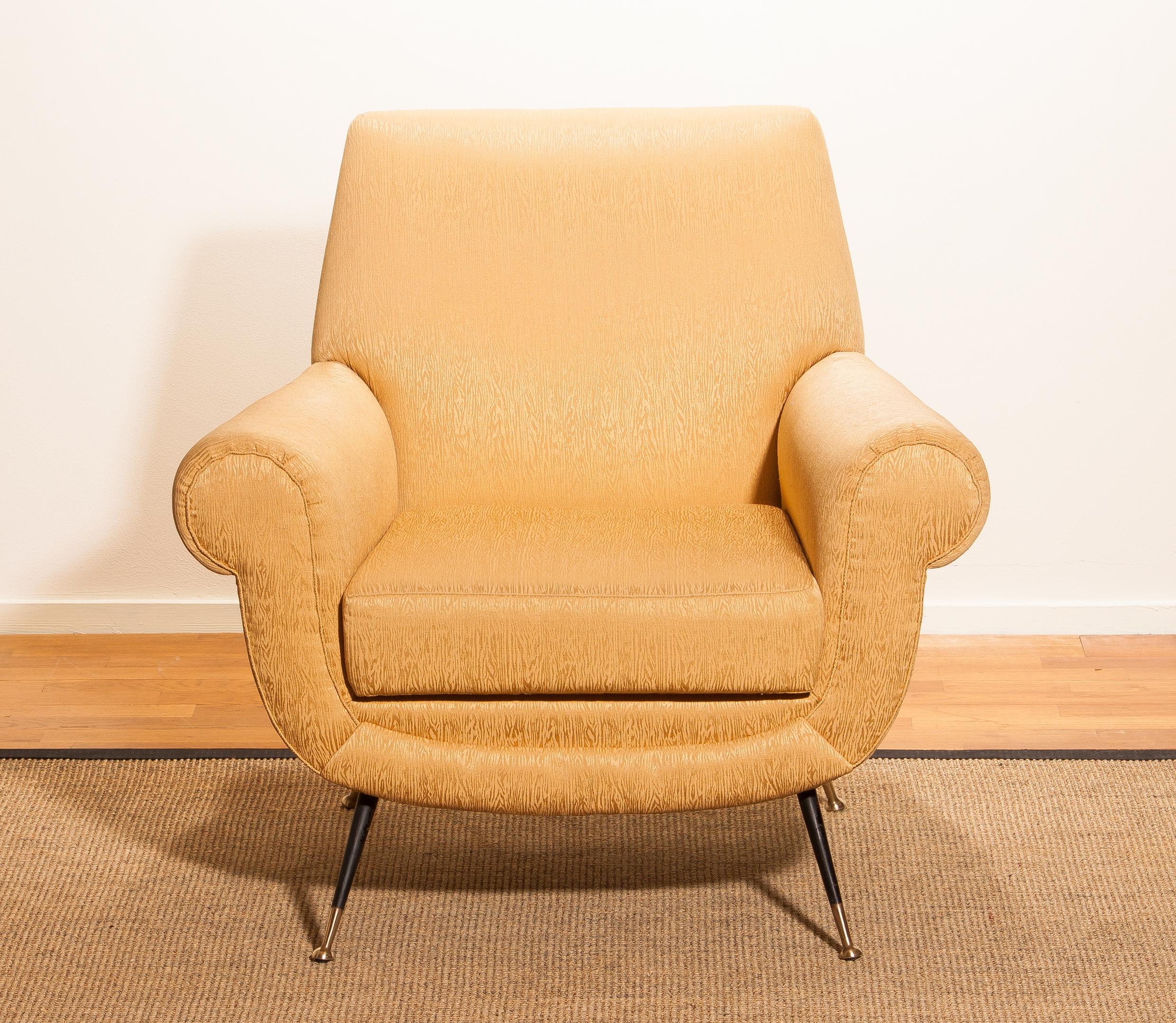 1950s, Gigi Radice for Minotti Easy Chair in Golden Jacquard and Slim Brass Legs 3