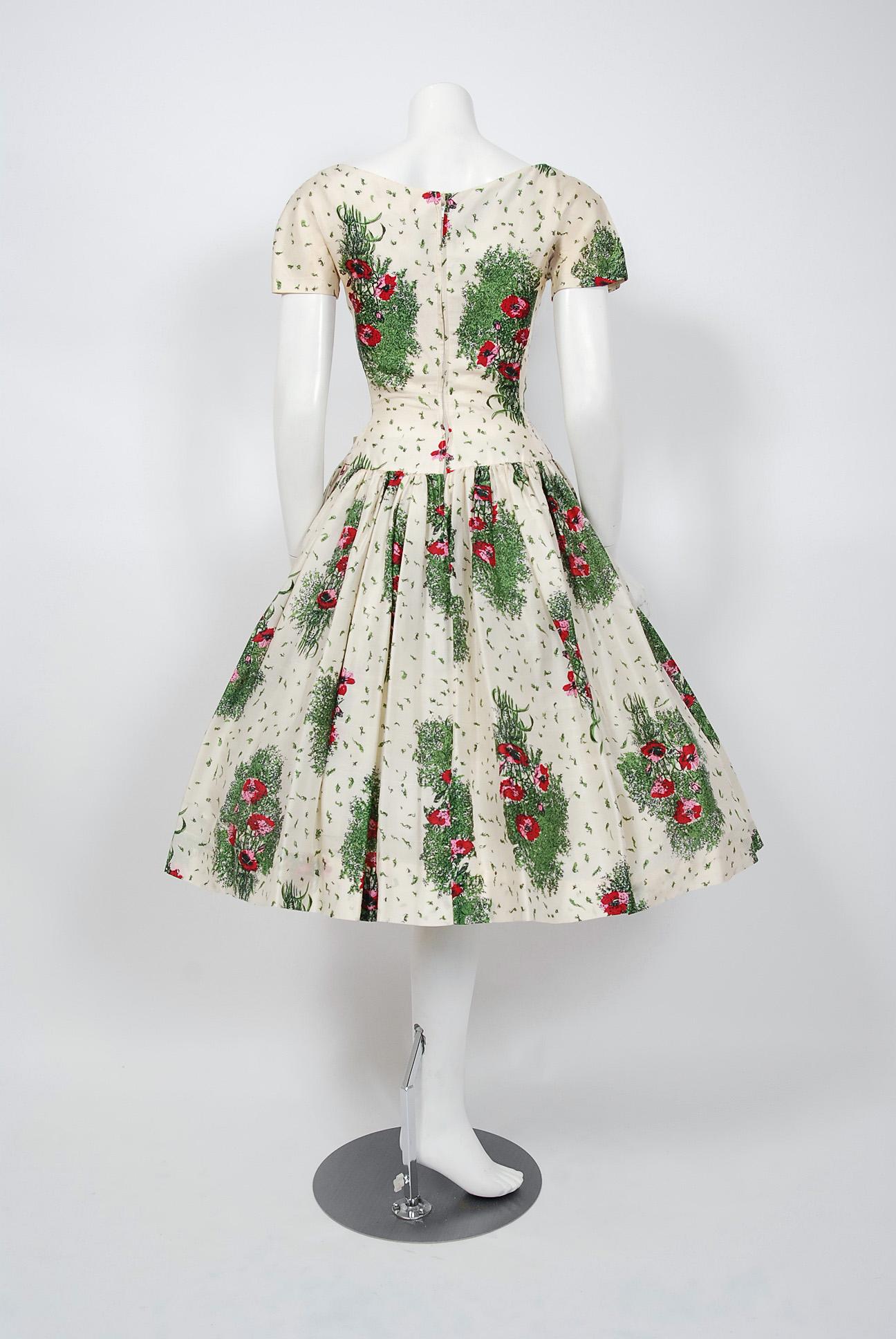 Vintage 1950's Gigi Young Floral Garden Print Silk Sweetheart Circle-Skirt Dress In Good Condition In Beverly Hills, CA
