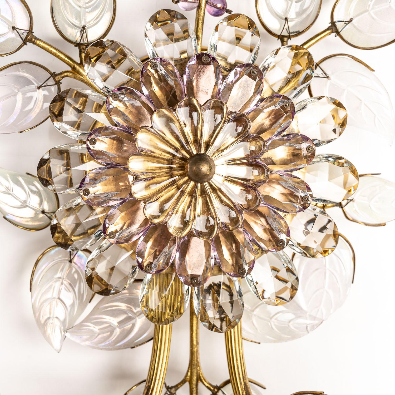 1950's Gilt Brass & Crystal Glass Pendant Attributed to Maison Baguès In Good Condition For Sale In Amsterdam, NH