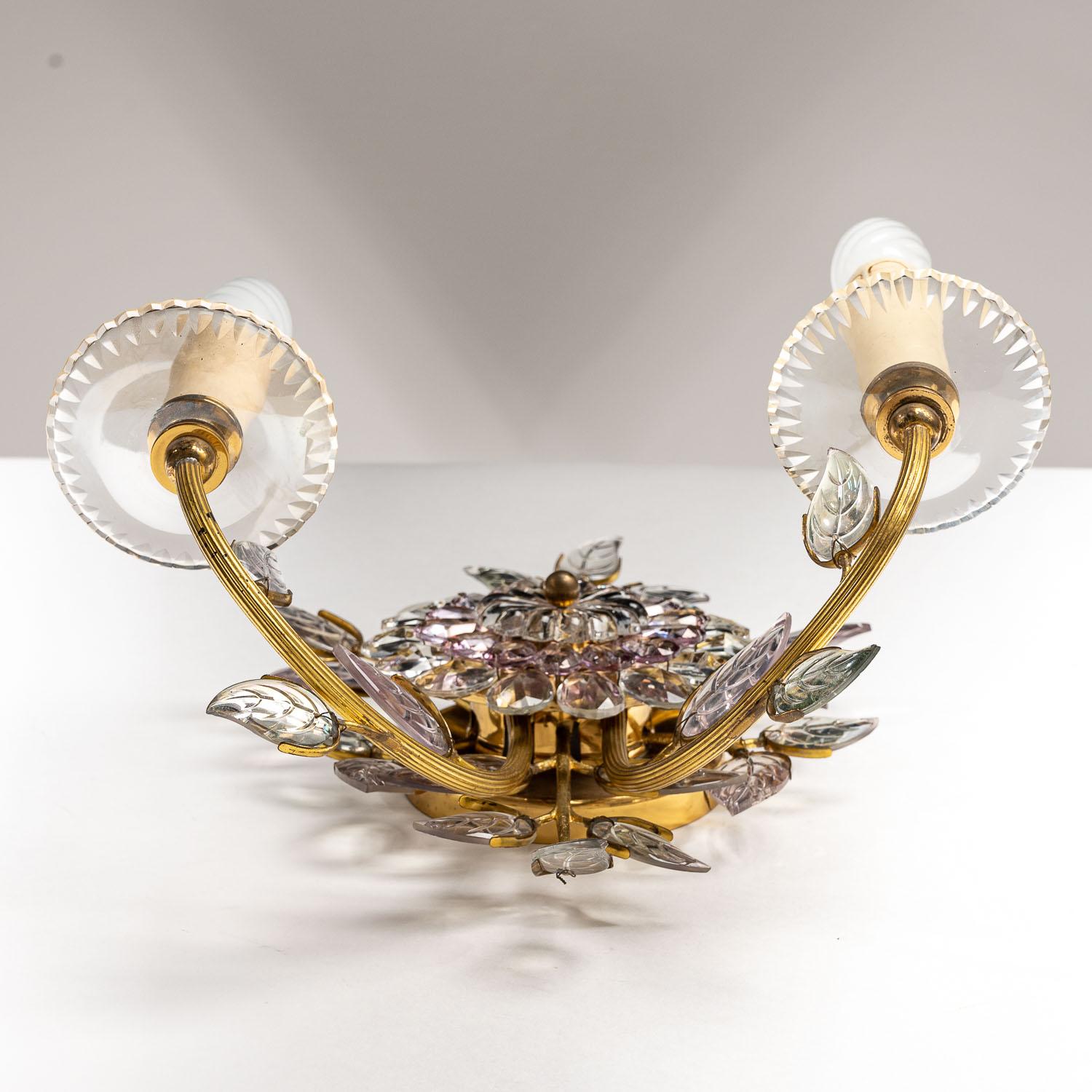 1950's Gilt Brass & Crystal Glass Pendant Attributed to Maison Baguès For Sale 1