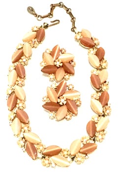 1950'S Gilt Gold Lucite & Austrian Crystal Necklace And Earrings S/3 By, Lisner