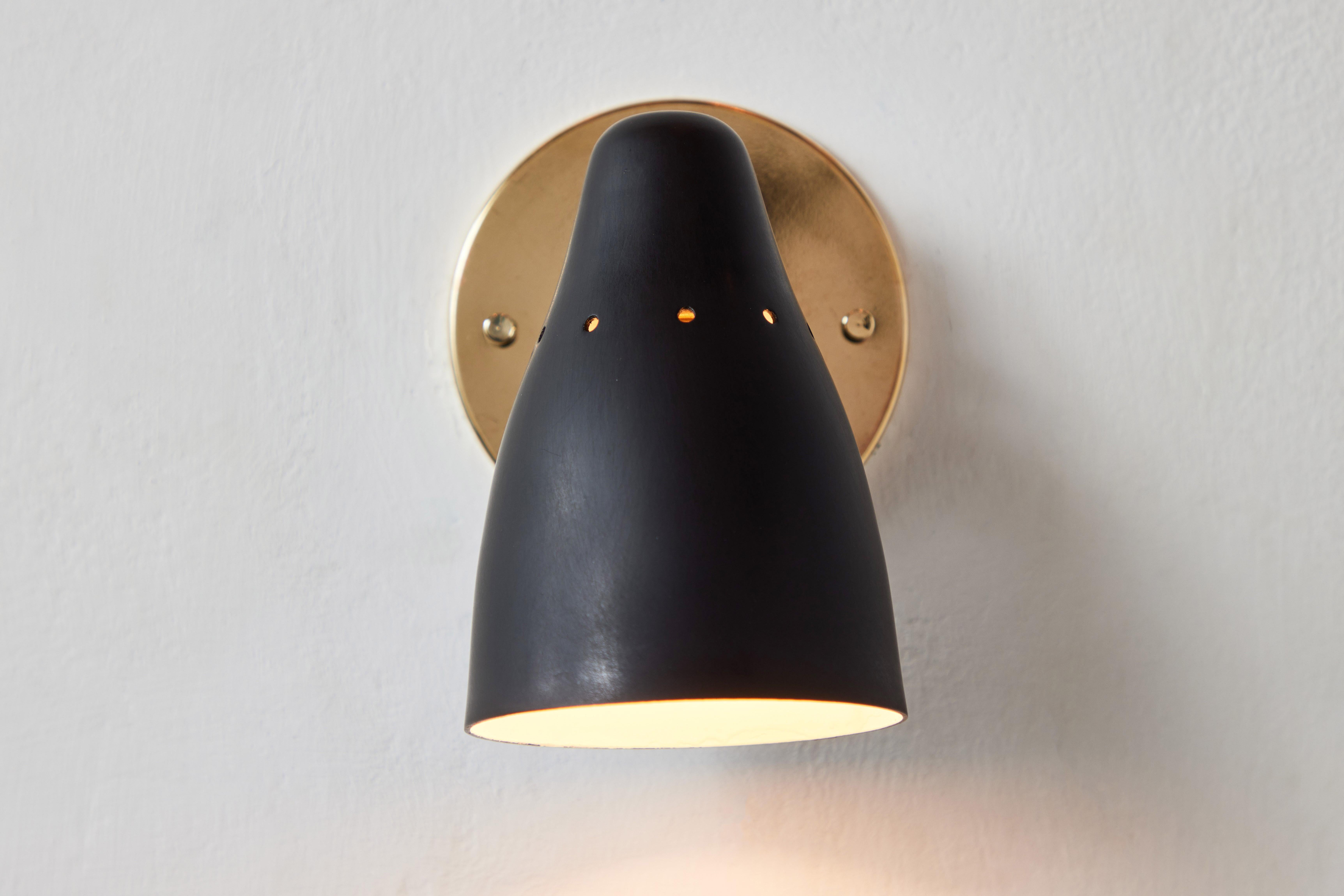 1950s Gino Sarfatti Articulating Sconce for Arteluce In Good Condition In Glendale, CA