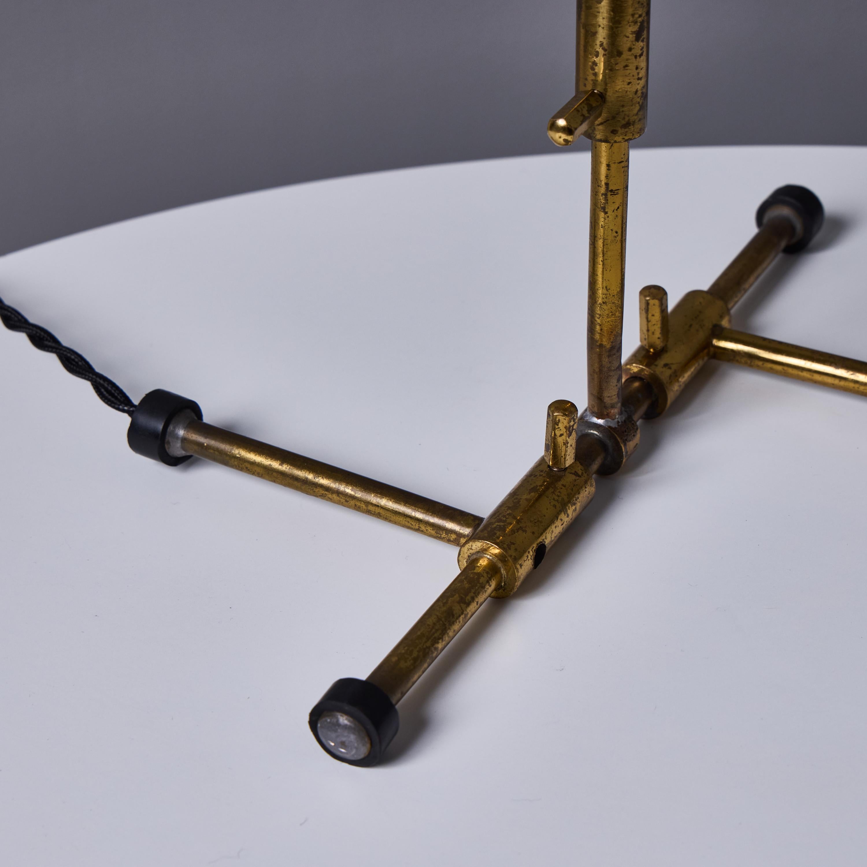 1950s Gino Sarfatti Sculptural Table Lamp for Arteluce en venta 5