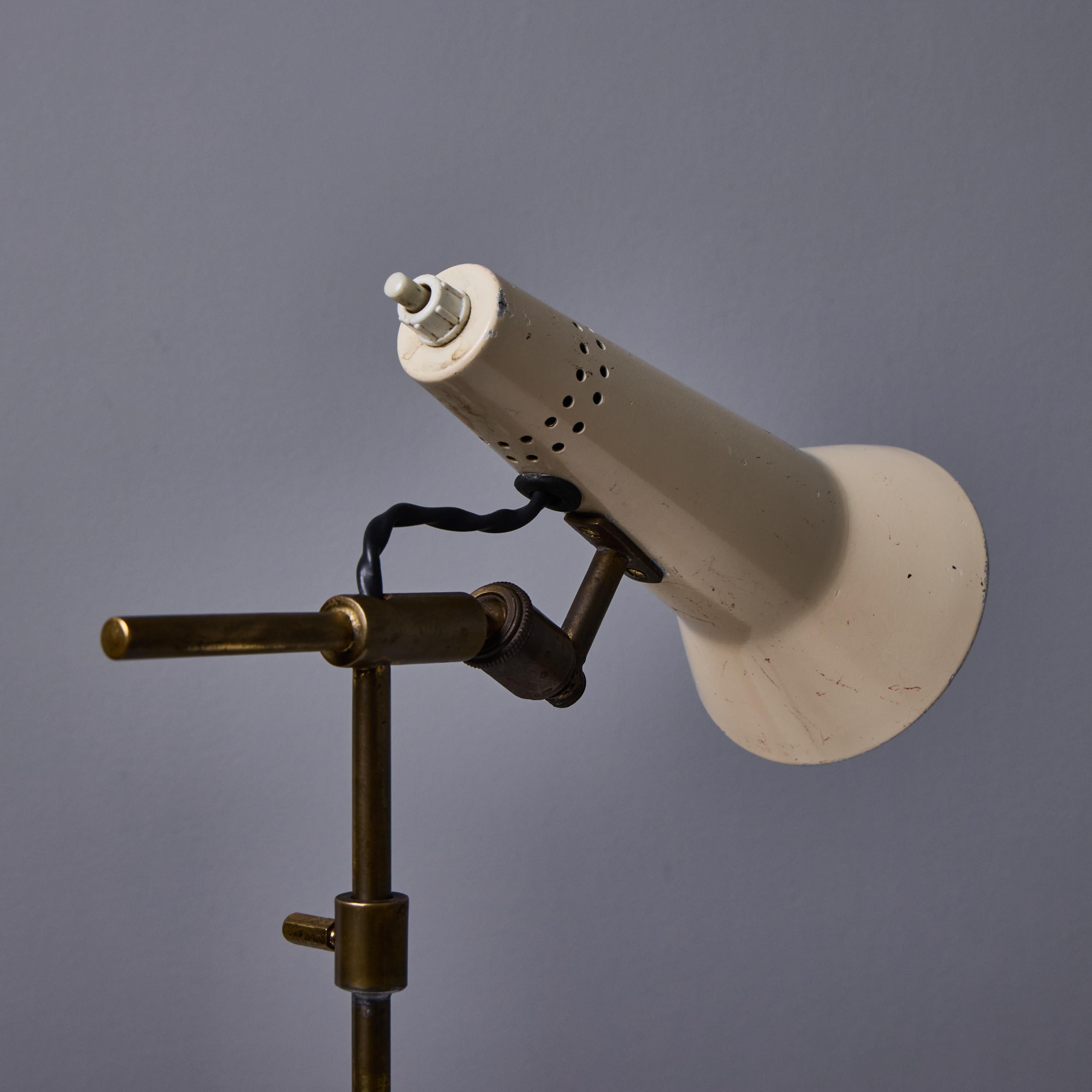 1950s Gino Sarfatti Sculptural Table Lamp for Arteluce en venta 7