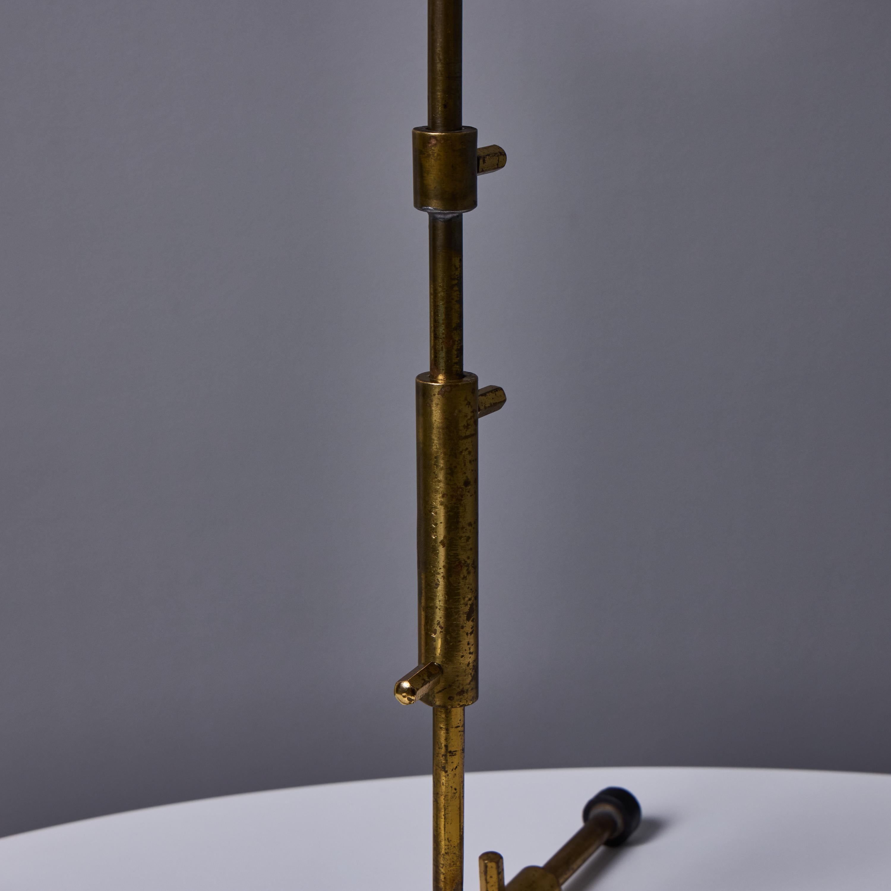 1950s Gino Sarfatti Sculptural Table Lamp for Arteluce en venta 12