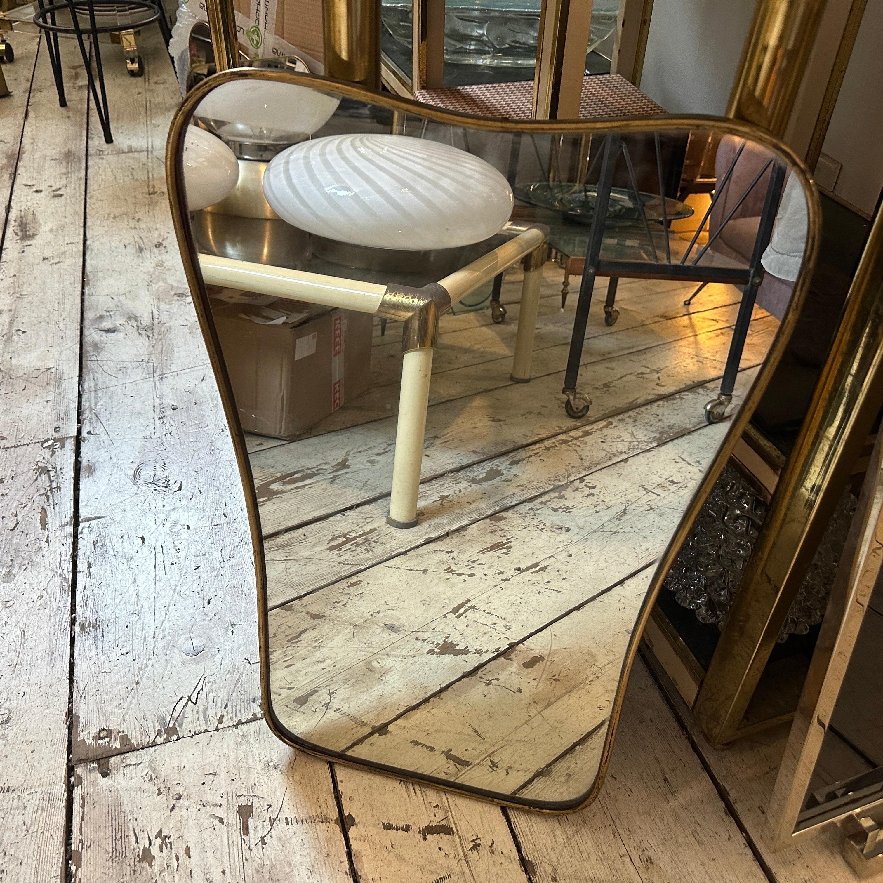 1950s Gio Ponti Attributable Mid-Century Modern Brass Italian Wall Mirror 6