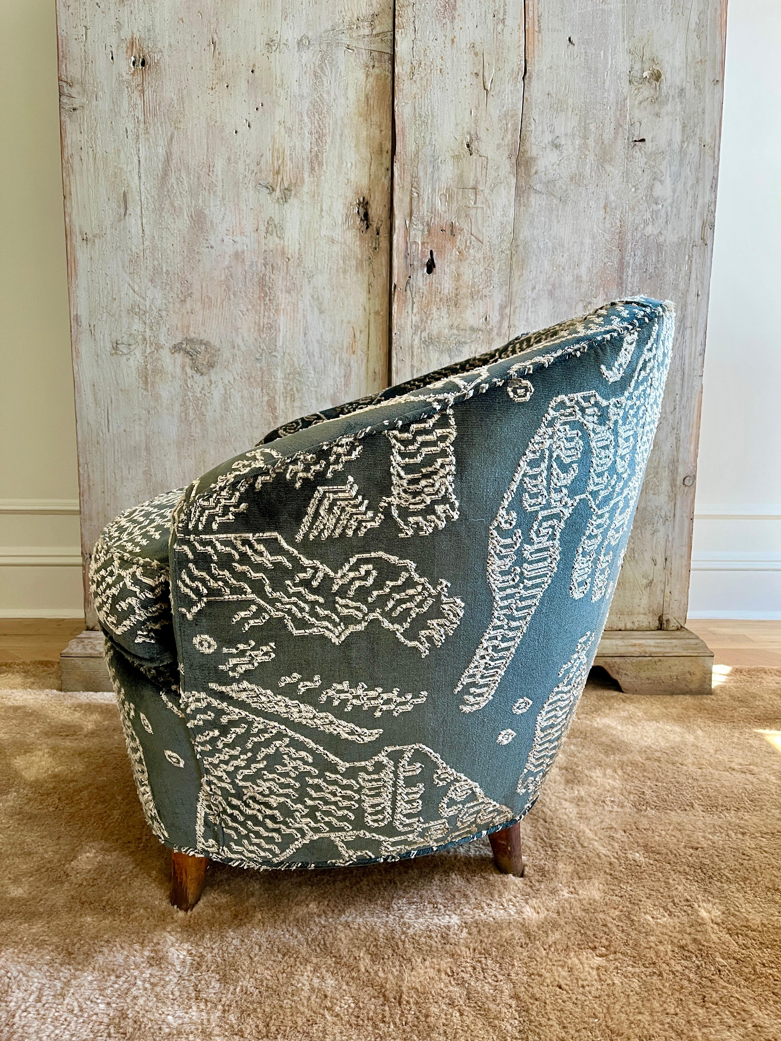 Mid-20th Century 1950s Gio Ponti Attributed Armchair for Casa & Giardino Newly Upholstered