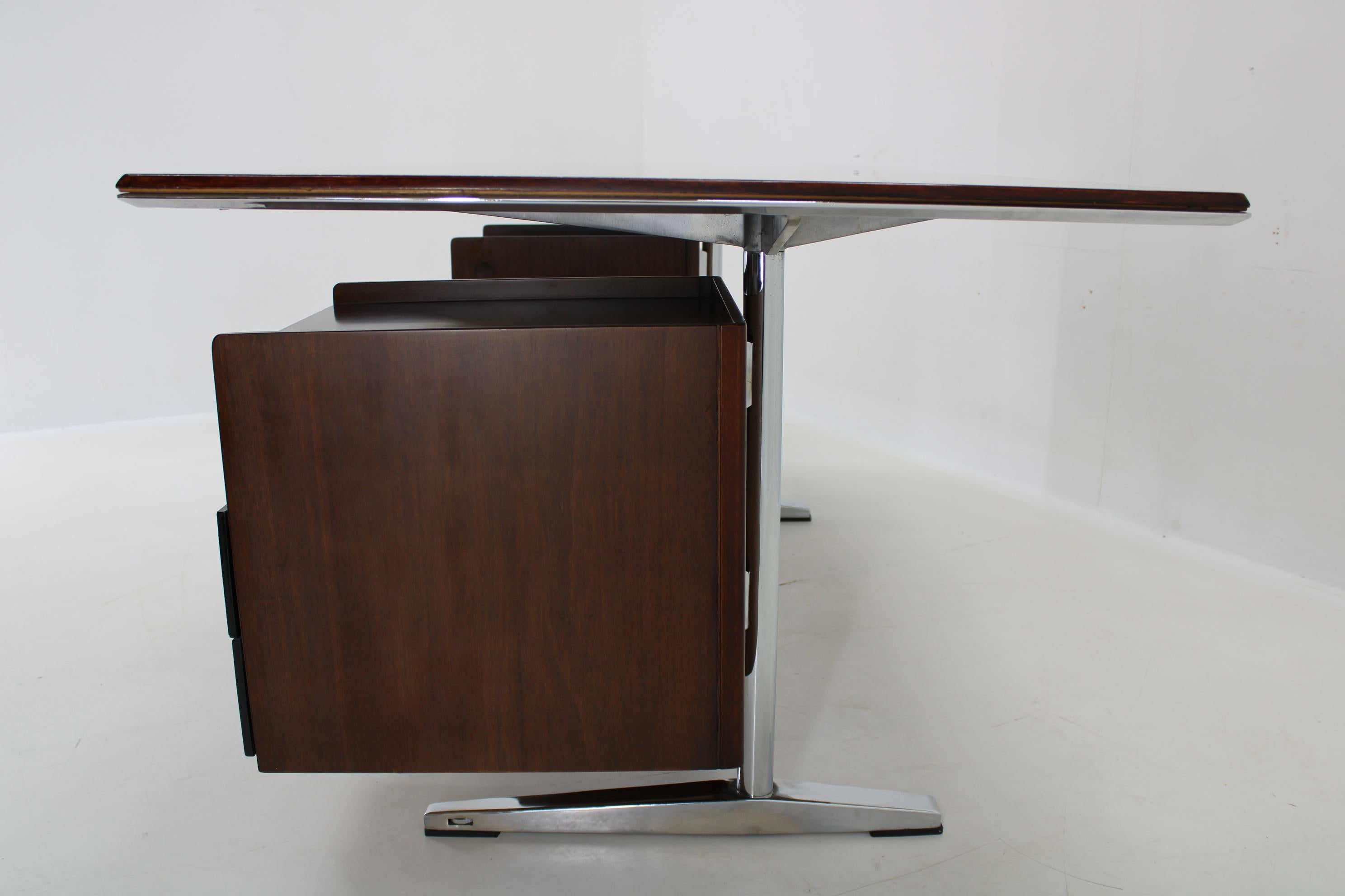 Mid-20th Century 1950s Gio Ponti Large Executive Desk for RIMA Padova in Walnut Finish, Italy