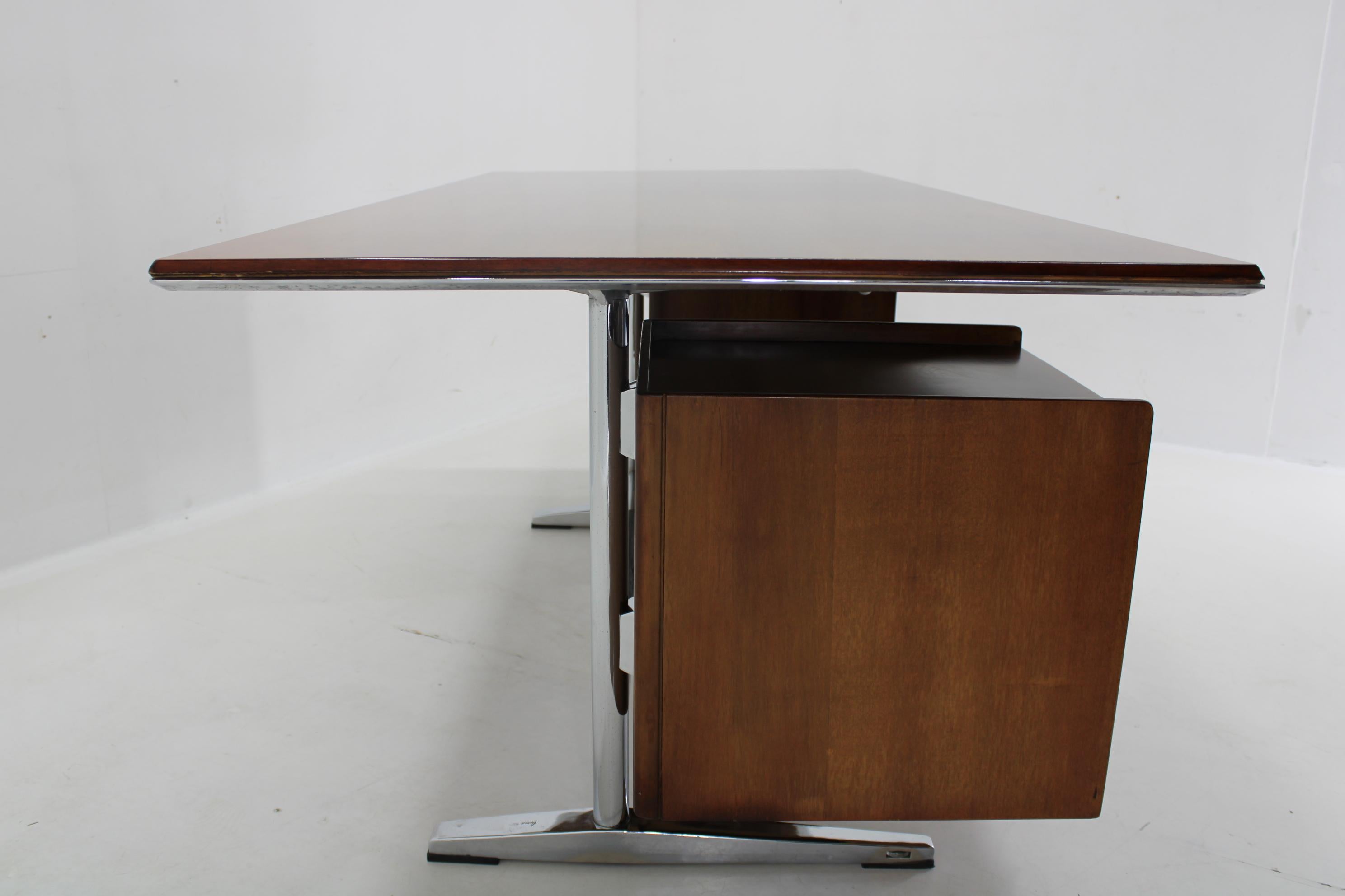 1950s Gio Ponti Large Executive Desk for RIMA Padova in Walnut Finish, Italy 1
