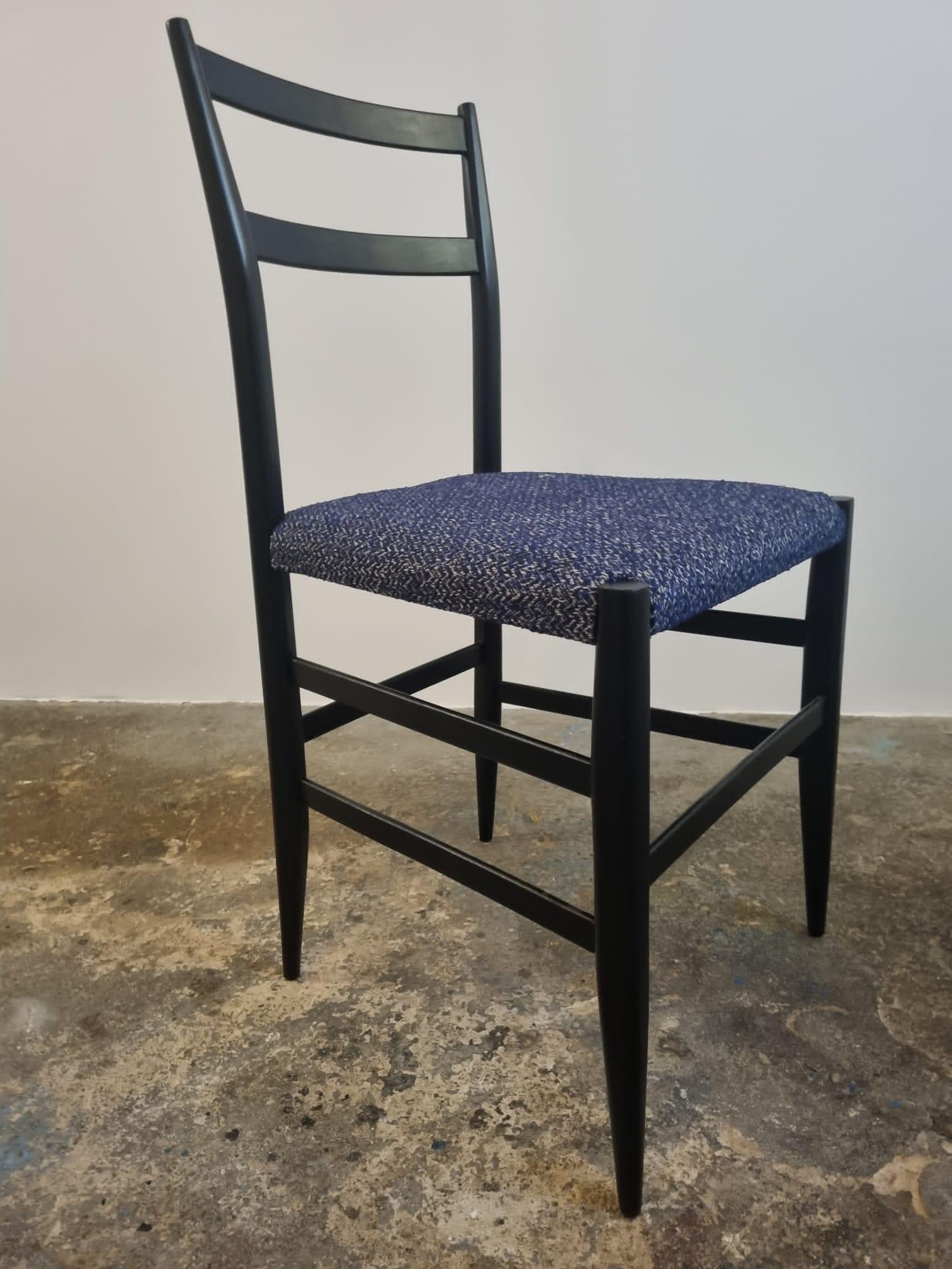 Italian 1950s Gio Ponti Leggera Chair (Model 646) for Cassina, Itally For Sale