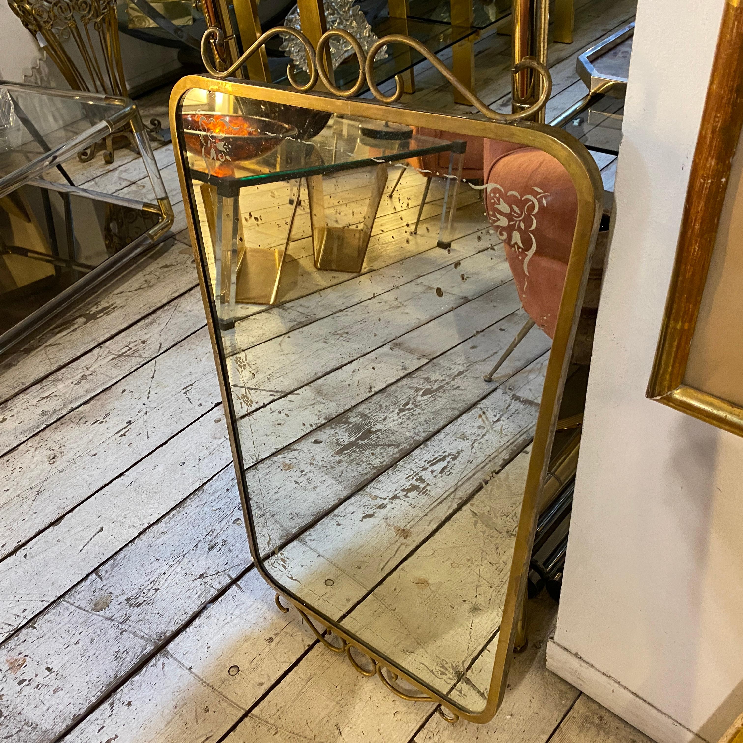 Italian 1950s, Giò Ponti Style Mid-Century Modern Brass and Etched Glass Wall Mirror