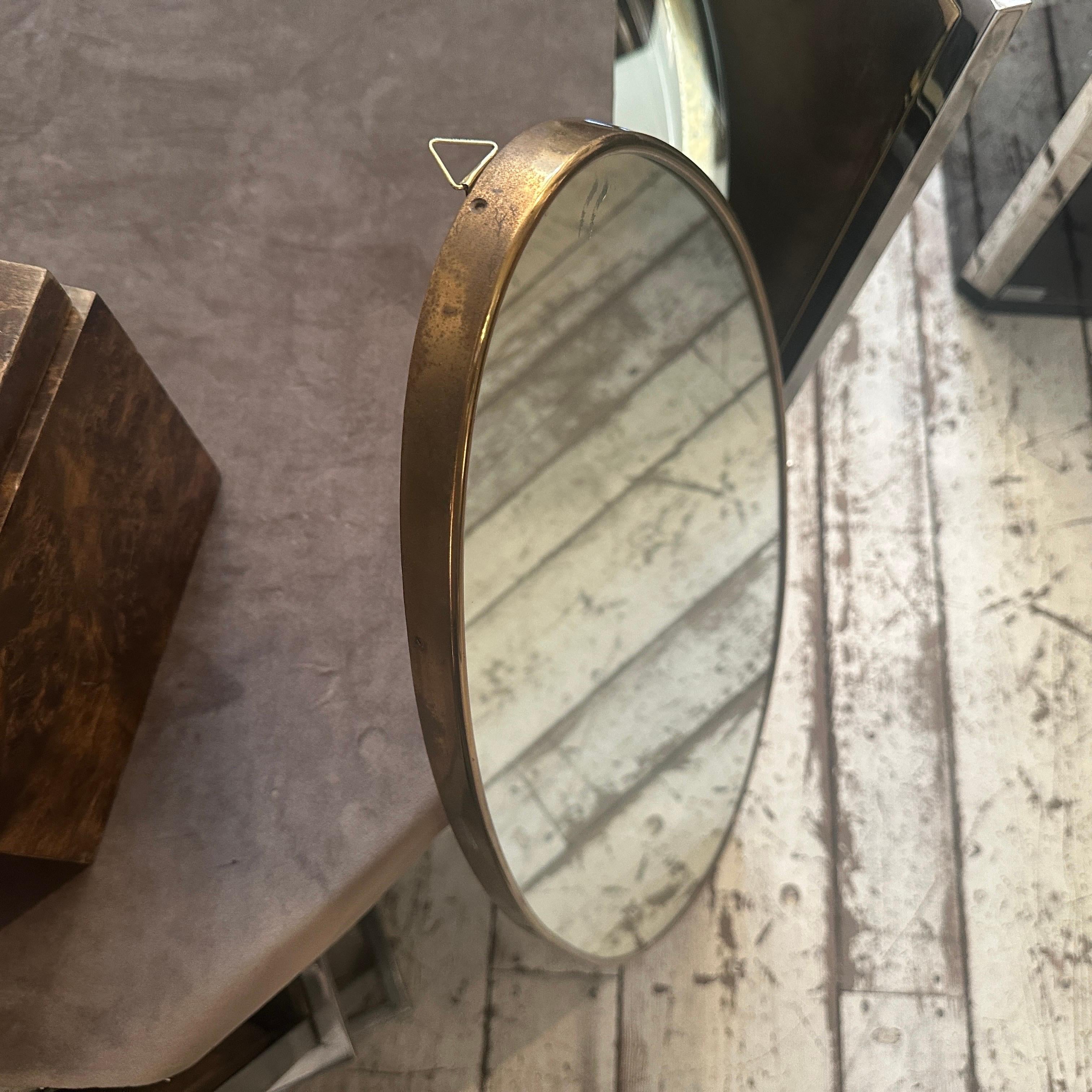 20th Century 1950s Gio Ponti Style Mid-Century Modern Brass Italian Long Oval Wall Mirror For Sale