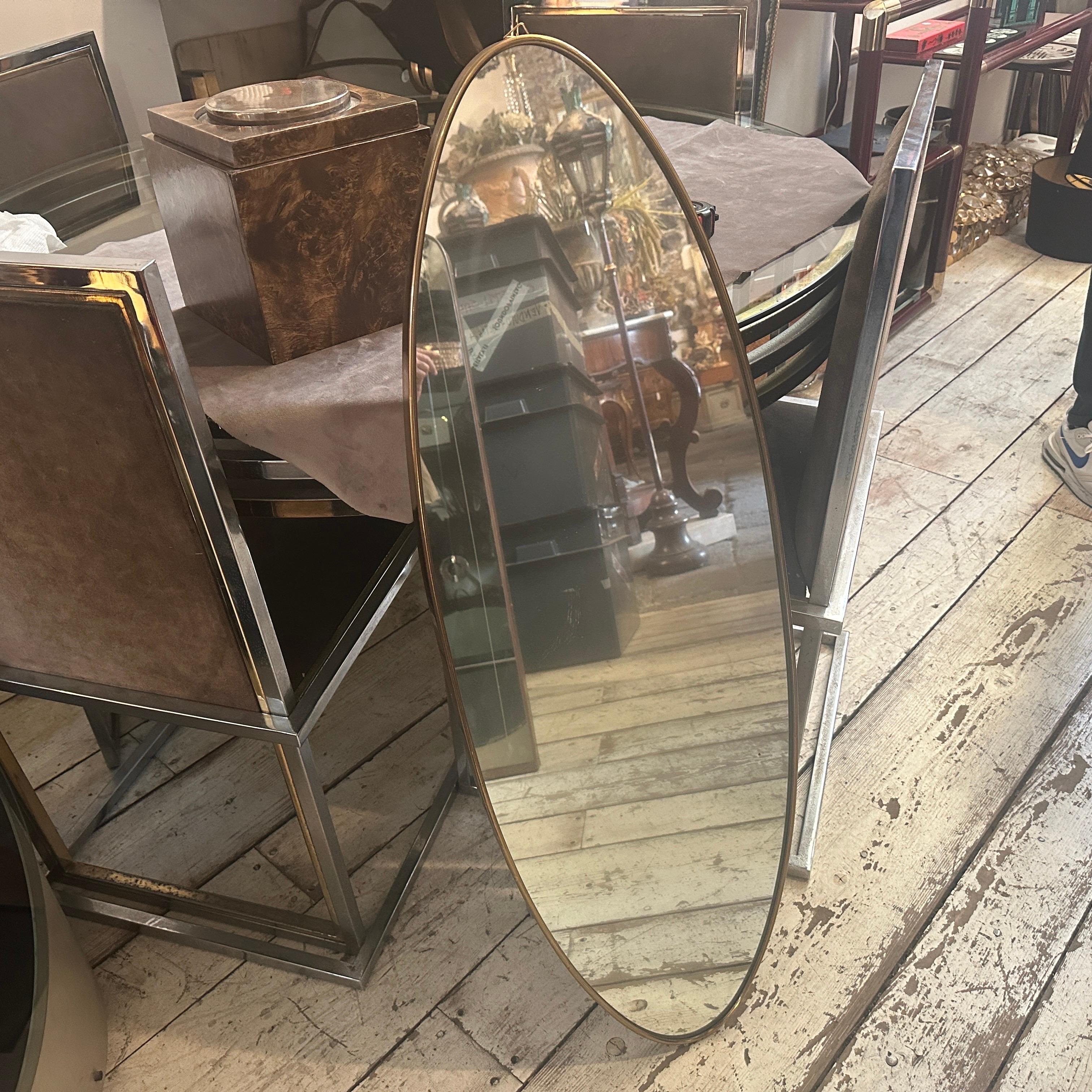 1950s Gio Ponti Style Mid-Century Modern Brass Italian Long Oval Wall Mirror For Sale 3