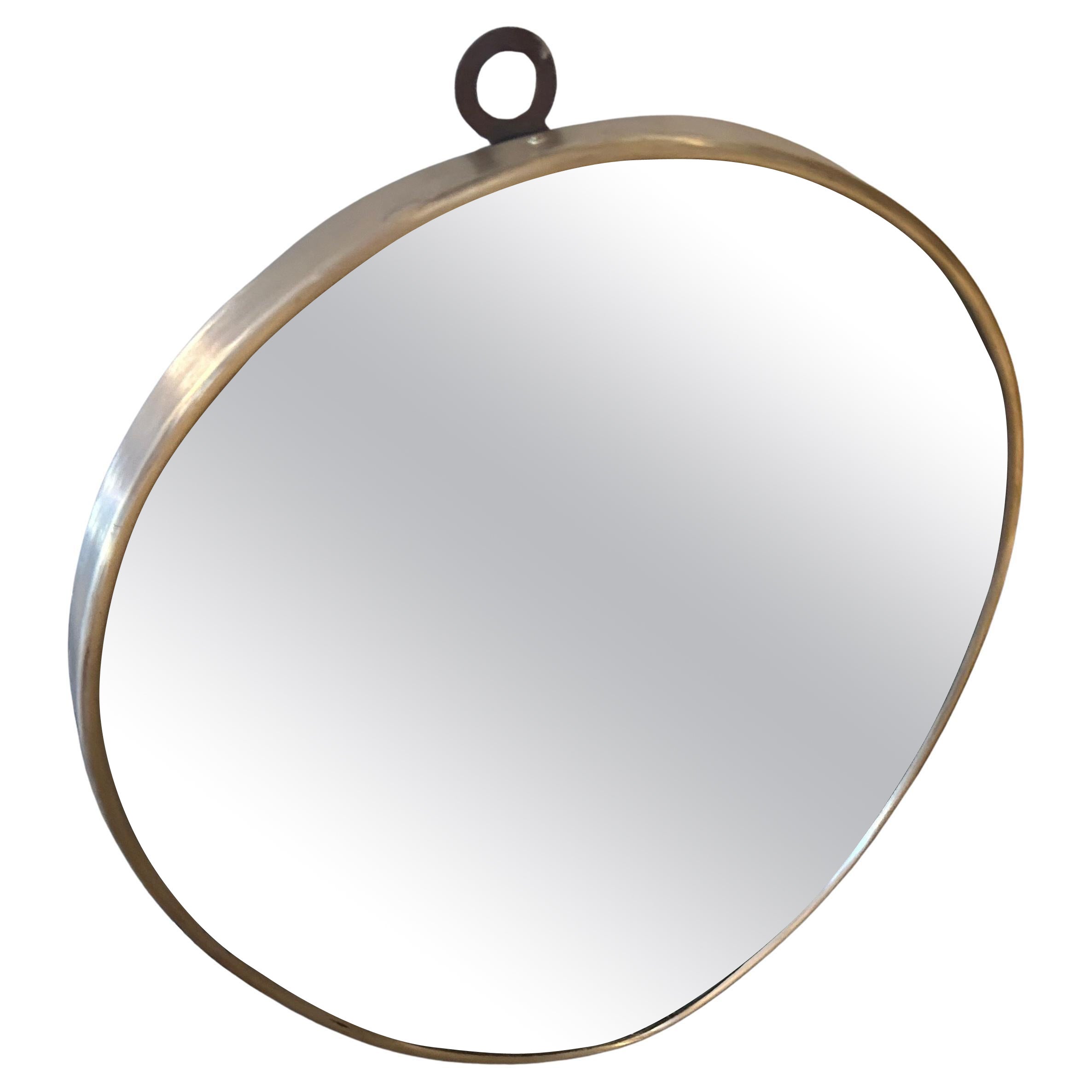 1950s Giò Ponti Style Mid-Century Modern Brass Italian Oval Wall Mirror For Sale