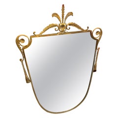 Specchio da parete a scudo in ottone del 1950 in stile Gio Ponti, metà del secolo scorso