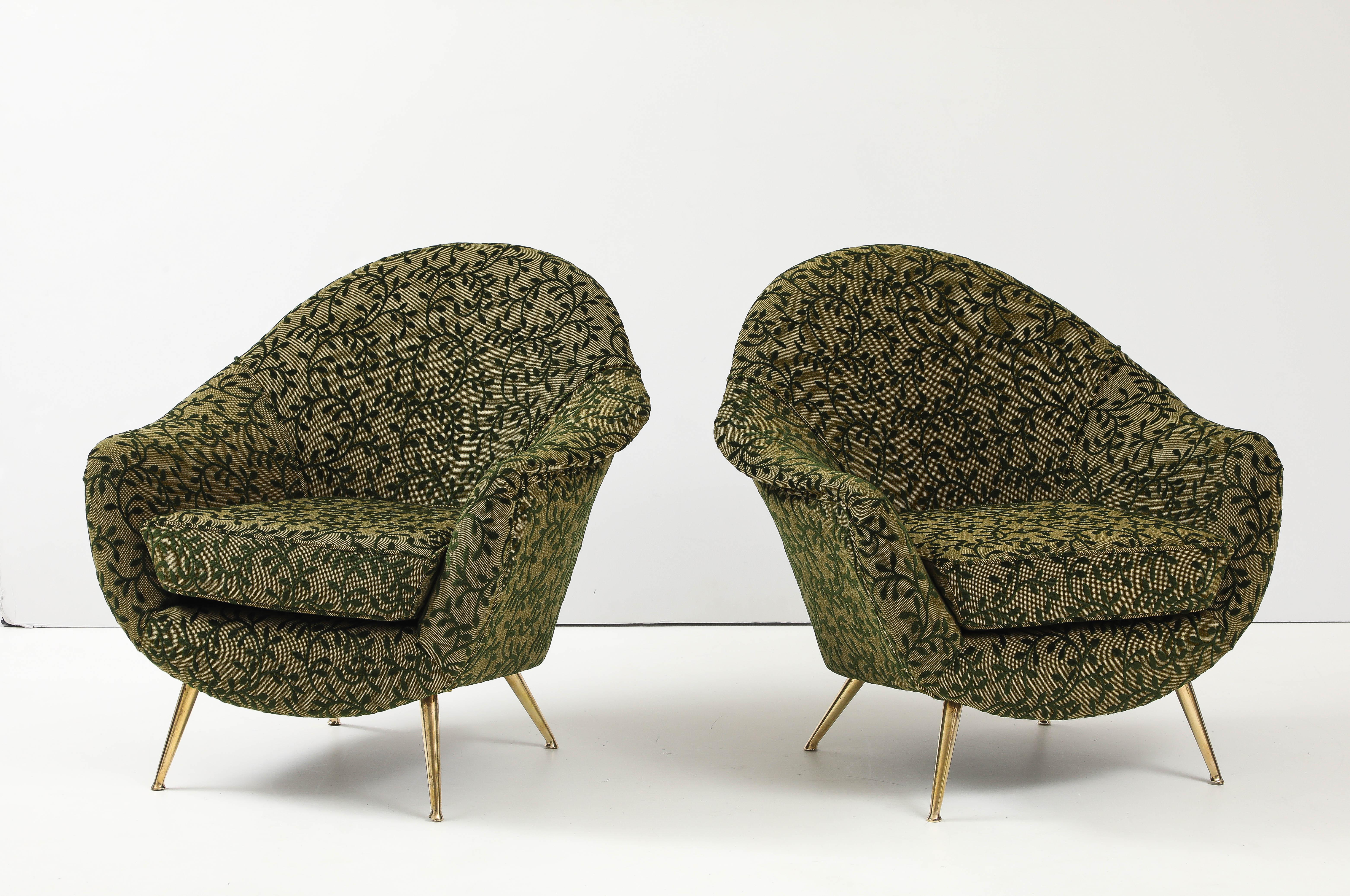 Sedie da salotto italiane moderniste in stile Gio Ponti degli anni '50 con rivestimento in velluto in vendita 1