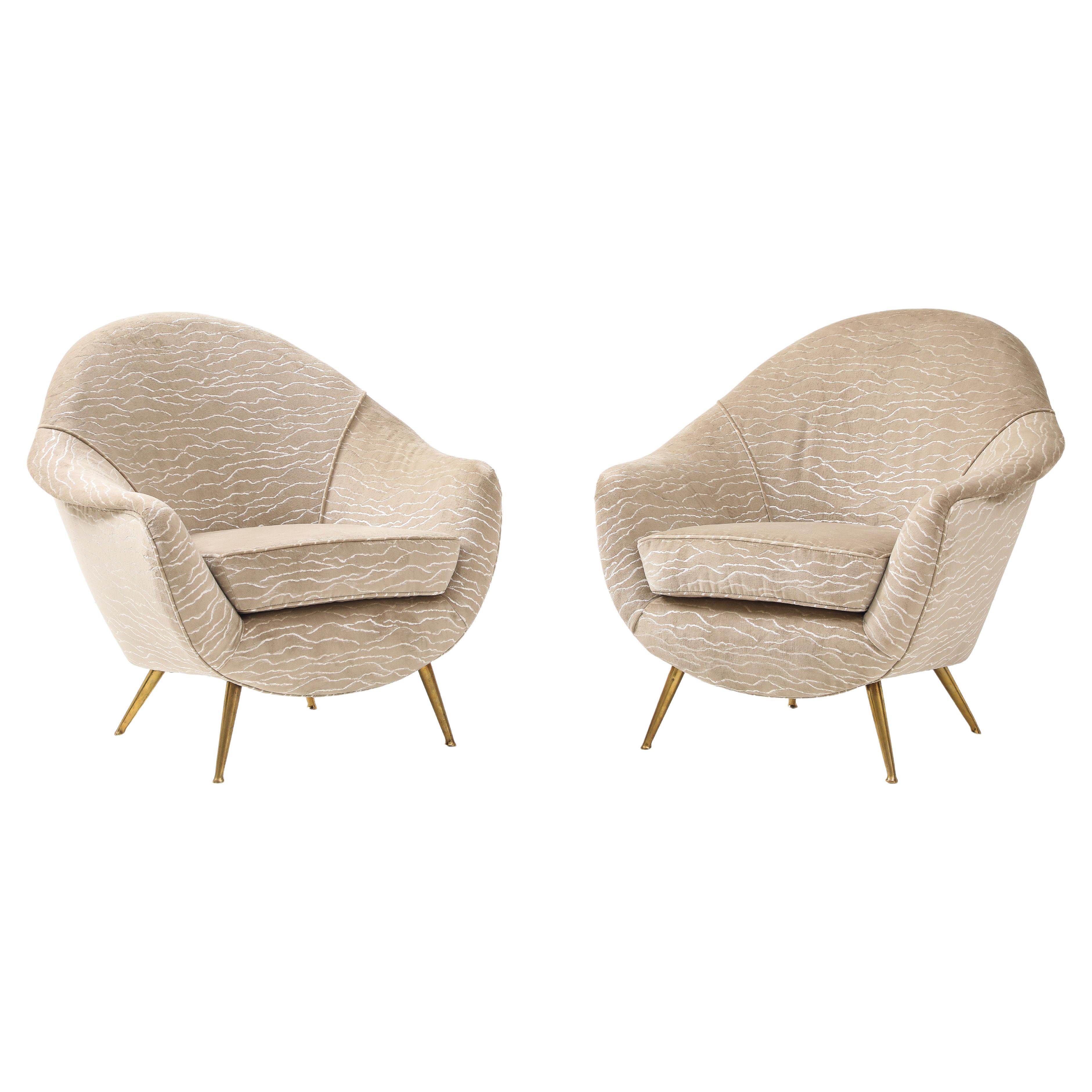 Sedie da salotto italiane moderniste in stile Gio Ponti degli anni 
50 con rivestimento in velluto