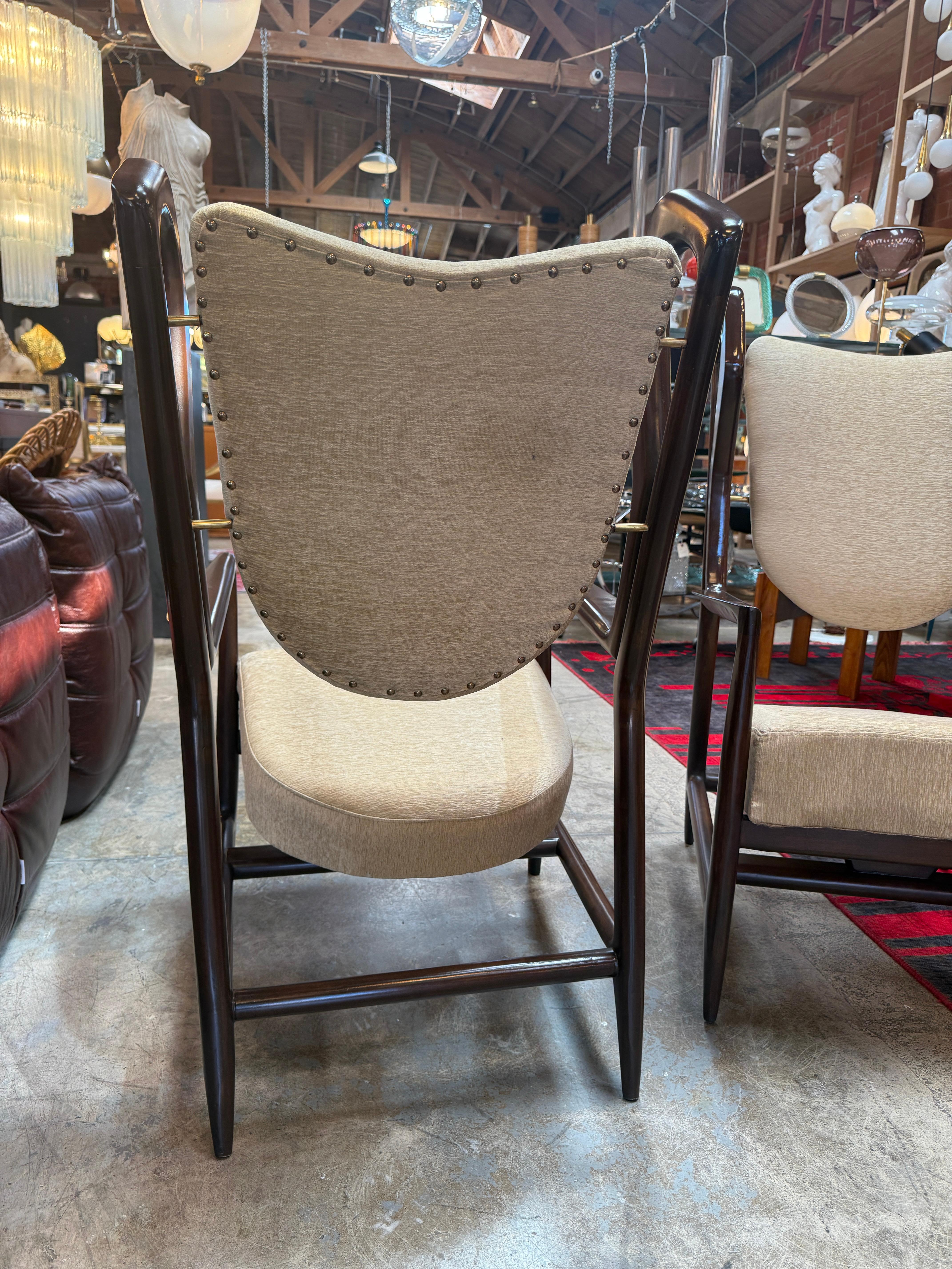 1950s Gio Ponti “Triennial” Armchairs in Dark Wood siglo XX en venta