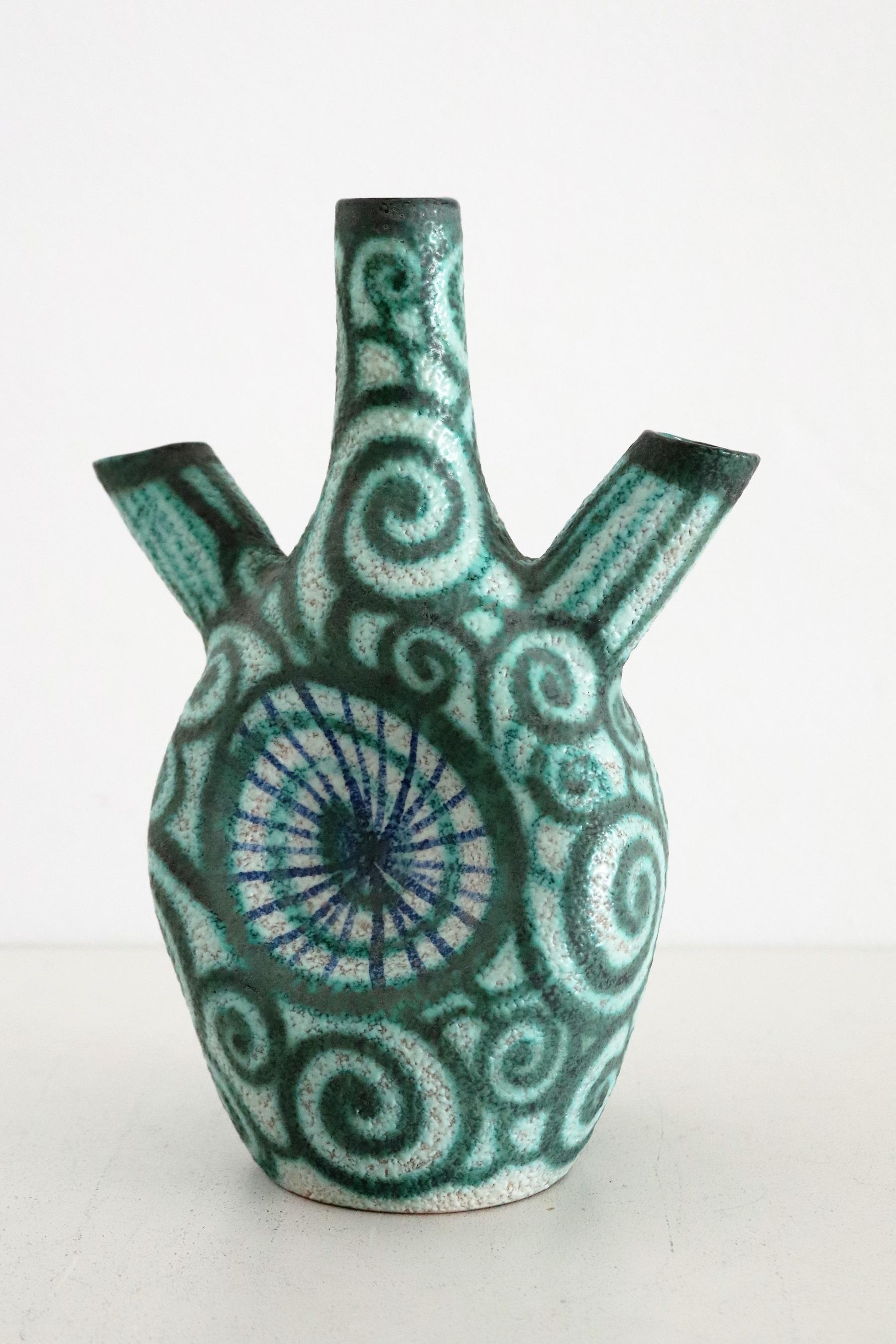 Hand-Crafted Giuseppe Barile Albisola Italian Midcentury Modern Pottery Vase, 1950s For Sale