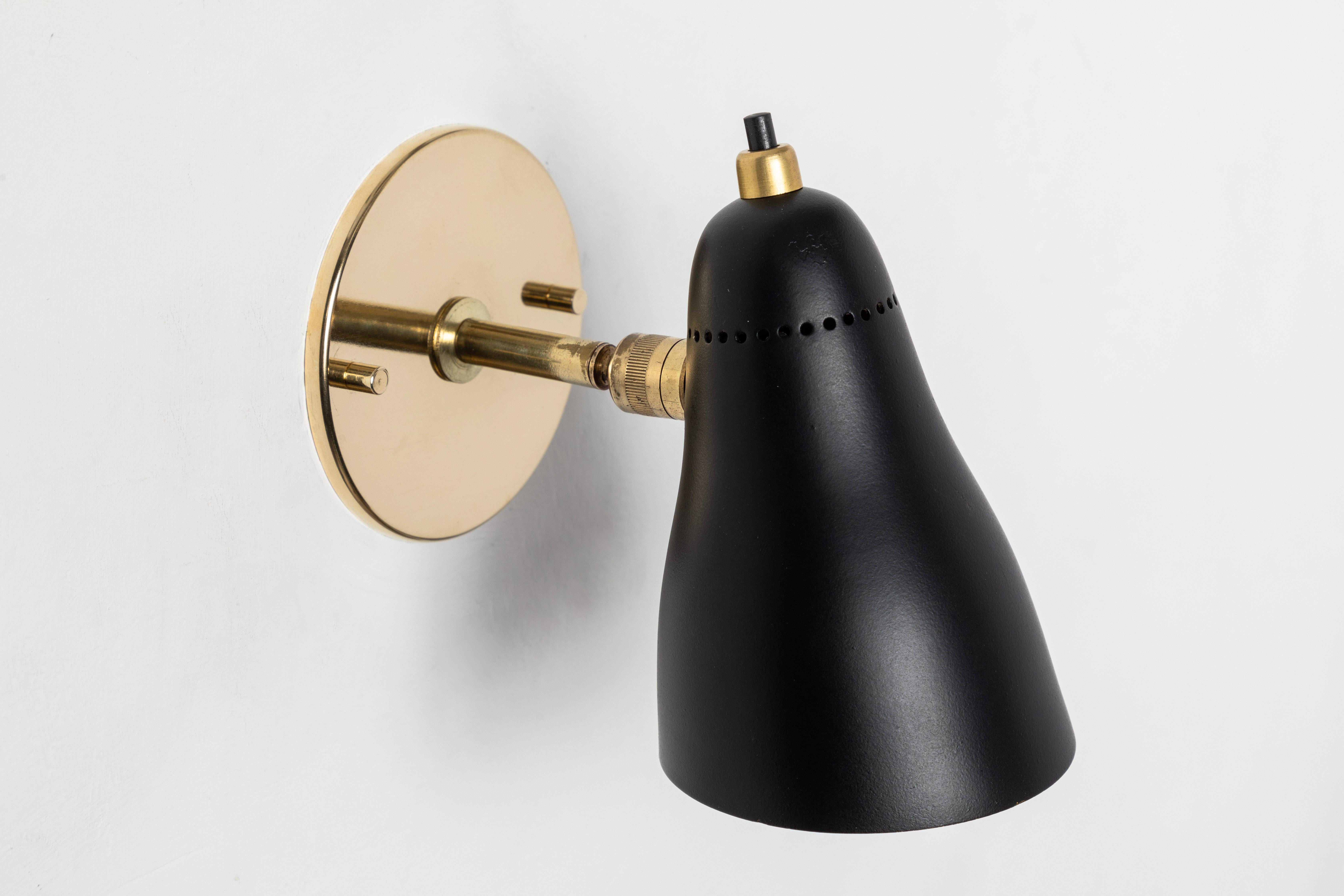 1950s Giuseppe Ostuni Articulating Sconce for O-Luce In Good Condition In Glendale, CA