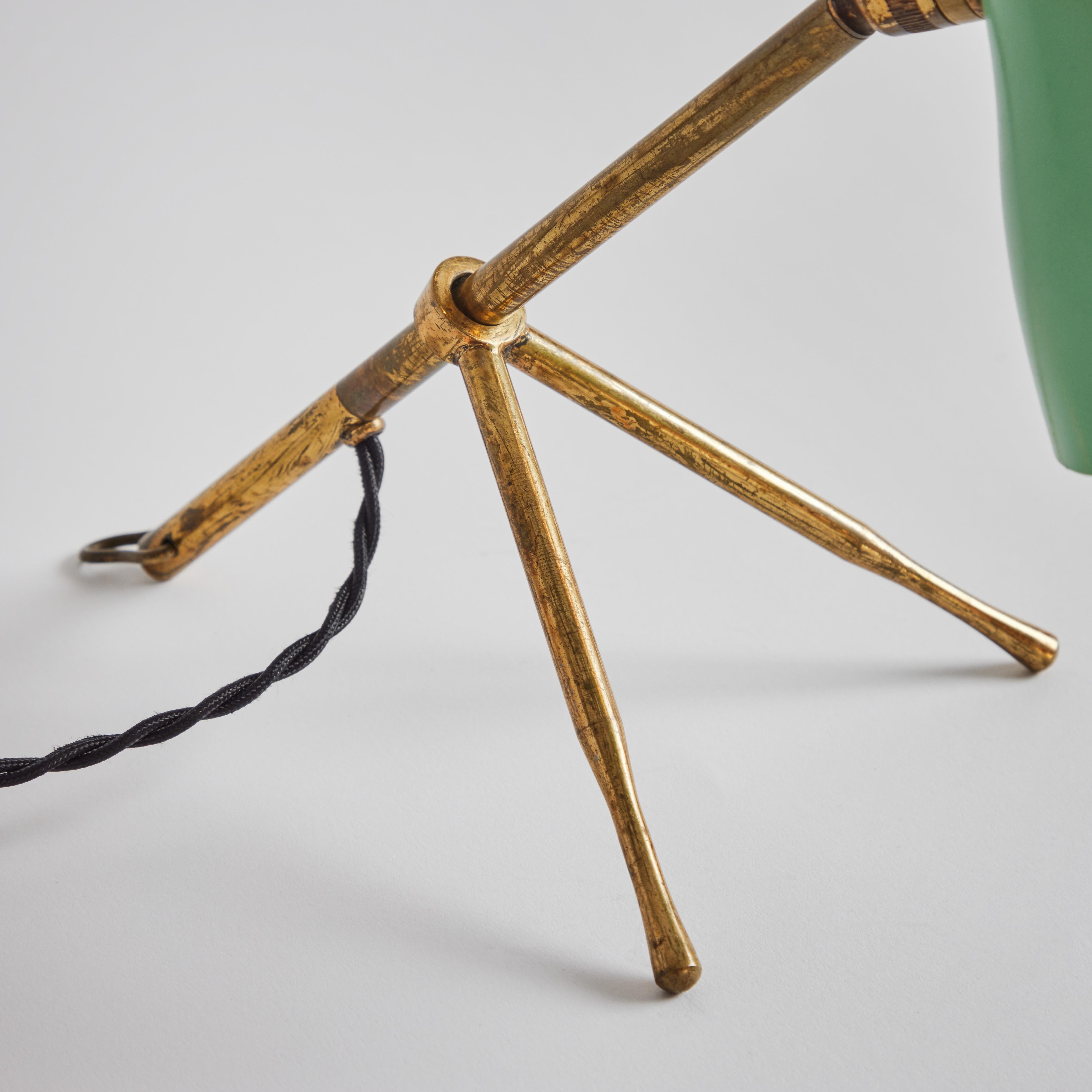 Lampe murale ou de table en vert et laiton Giuseppe Ostuni 'Ochetta' des années 1950 pour O-Luce 1