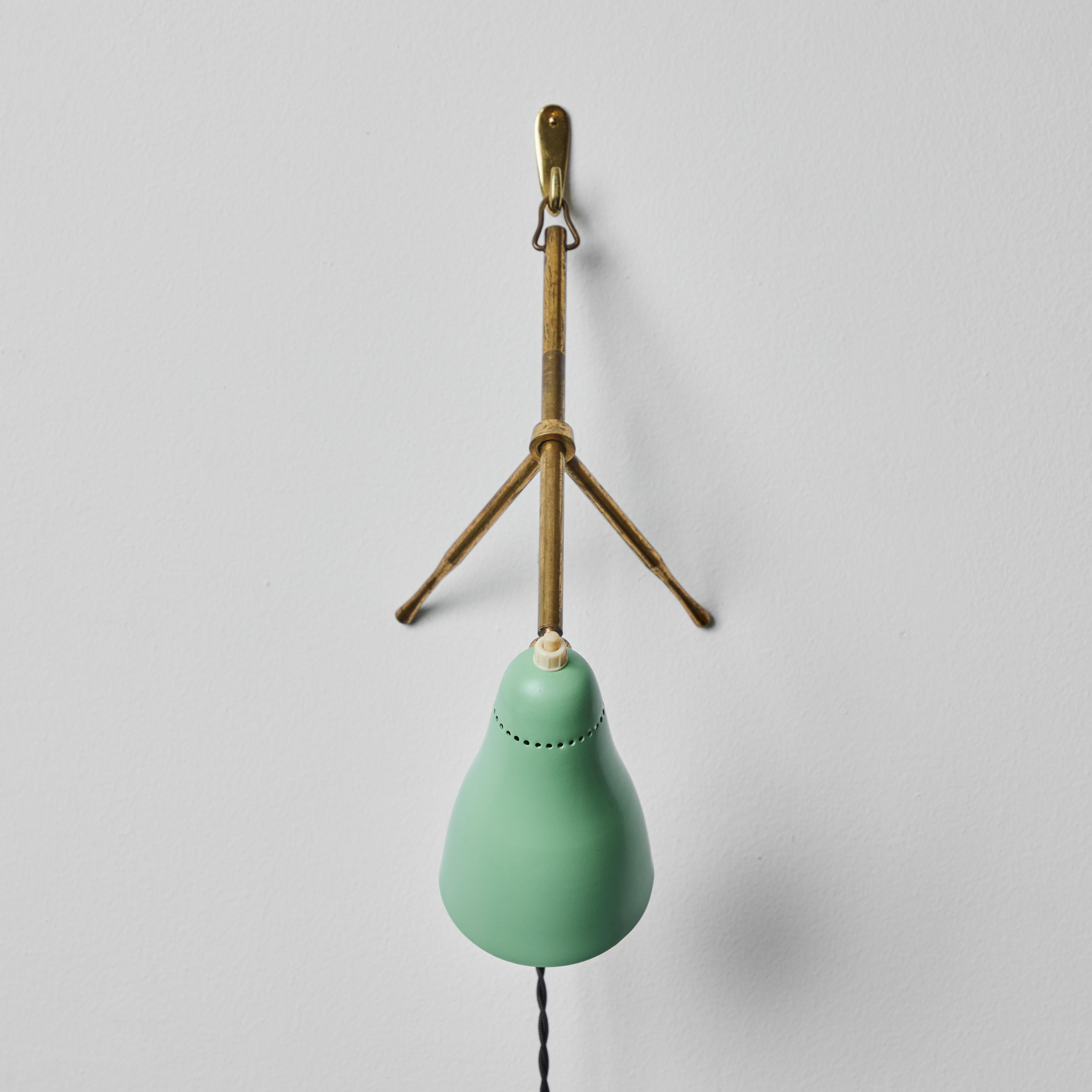 Lampe murale ou de table en vert et laiton Giuseppe Ostuni 'Ochetta' des années 1950 pour O-Luce 4