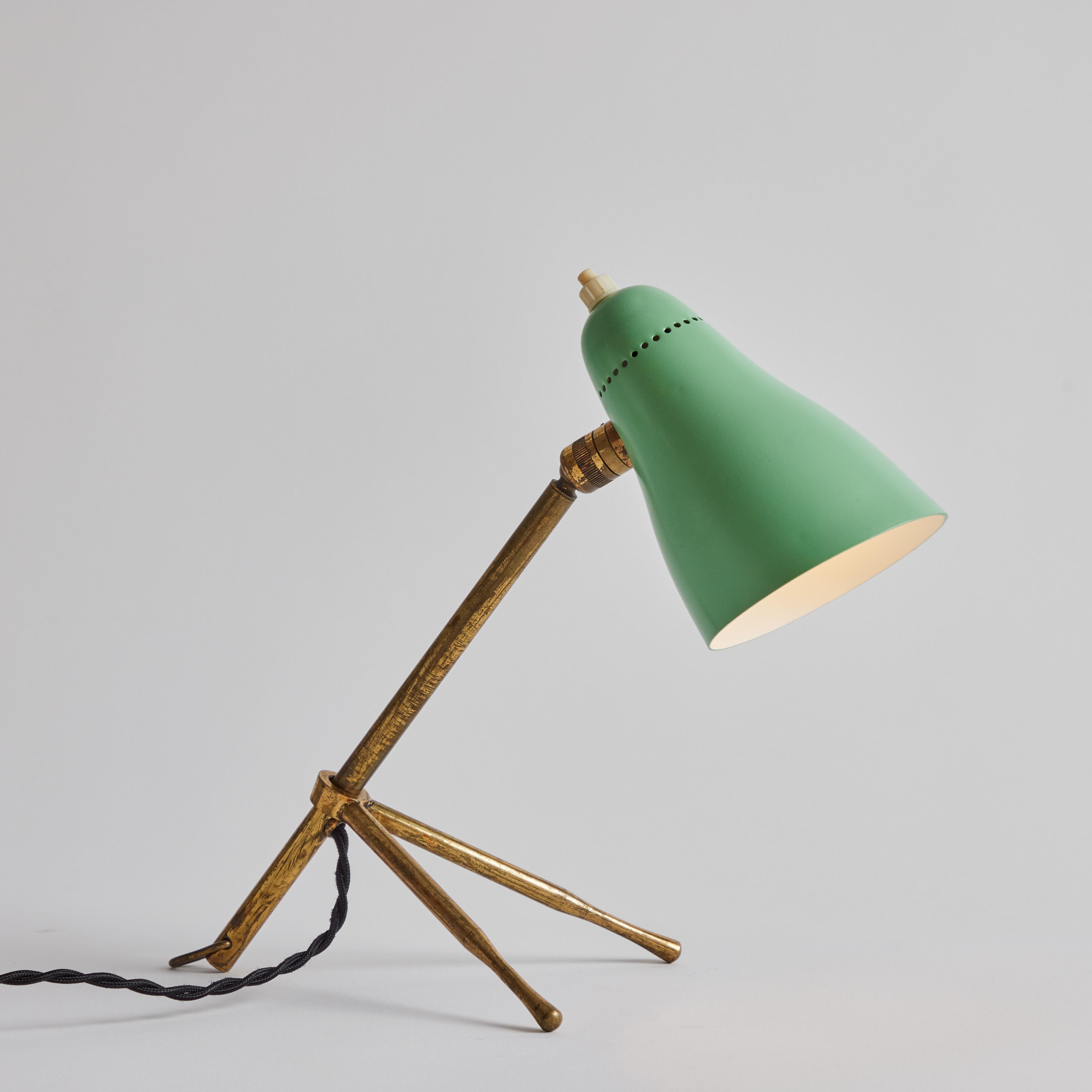 Mid-Century Modern Lampe murale ou de table en vert et laiton Giuseppe Ostuni 'Ochetta' des années 1950 pour O-Luce