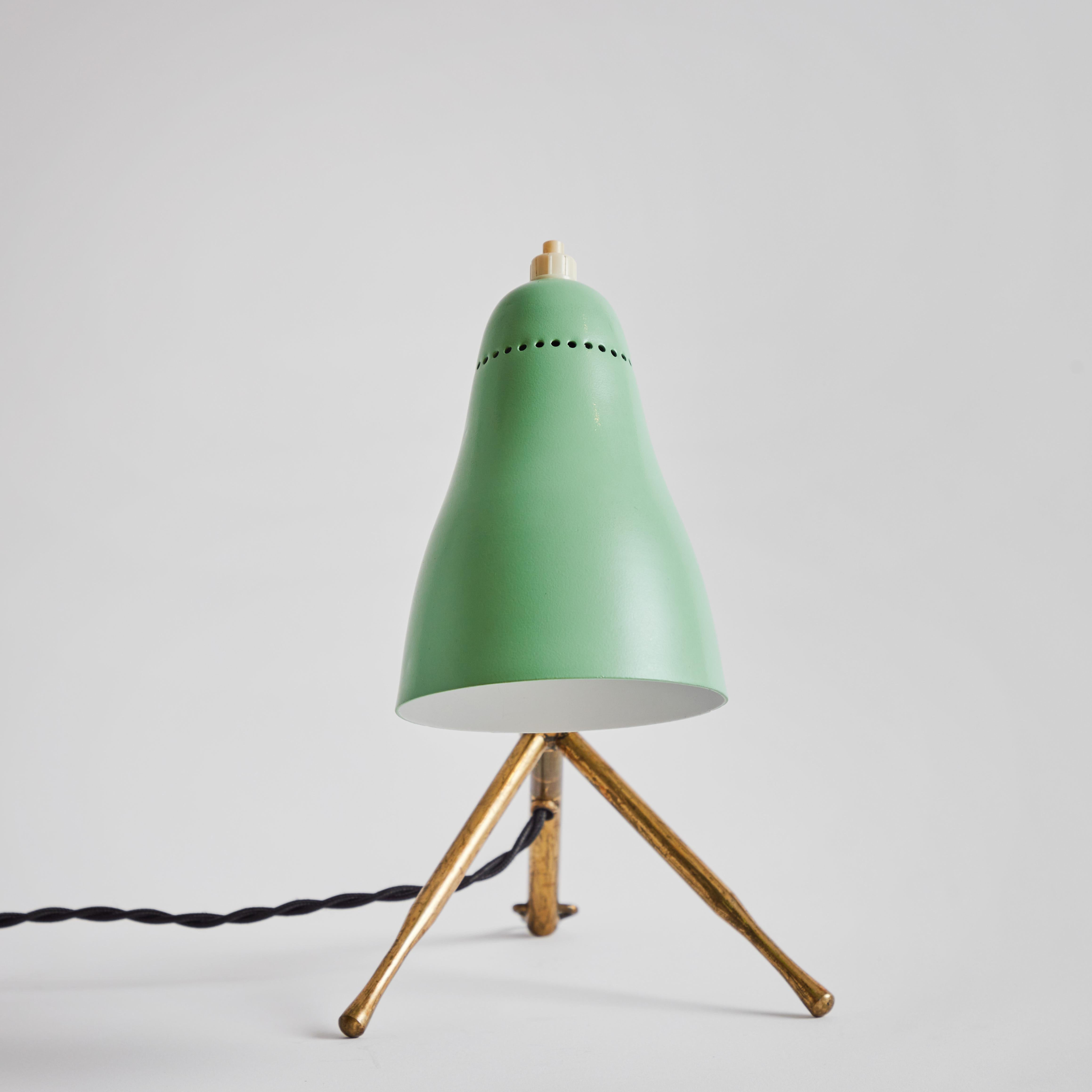 Lampe murale ou de table en vert et laiton Giuseppe Ostuni 'Ochetta' des années 1950 pour O-Luce Bon état à Glendale, CA