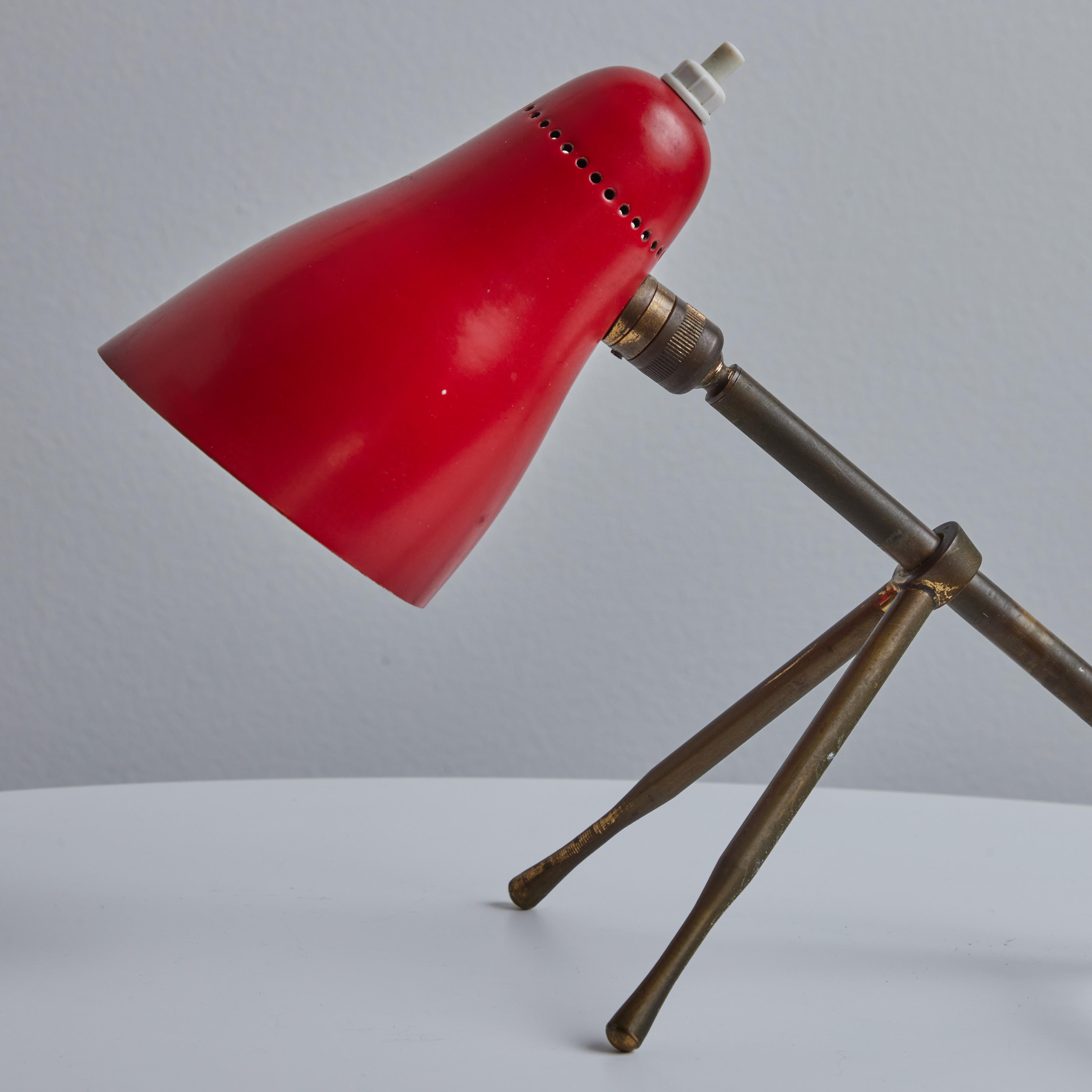 1950s Giuseppe Ostuni 'Ochetta' Red & Brass Wall or Table Lamp for O-Luce For Sale 9