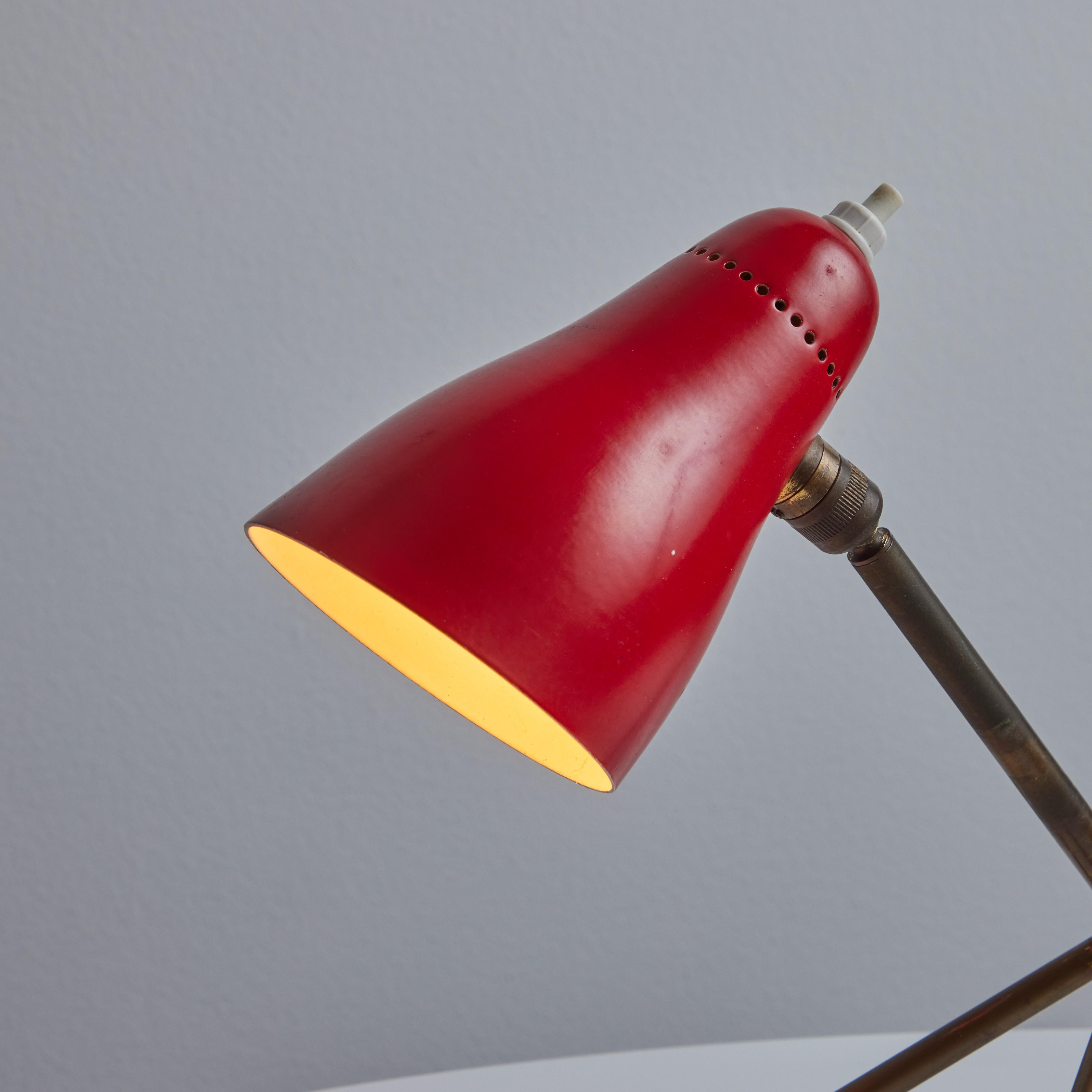 1950s Giuseppe Ostuni 'Ochetta' Red & Brass Wall or Table Lamp for O-Luce For Sale 3