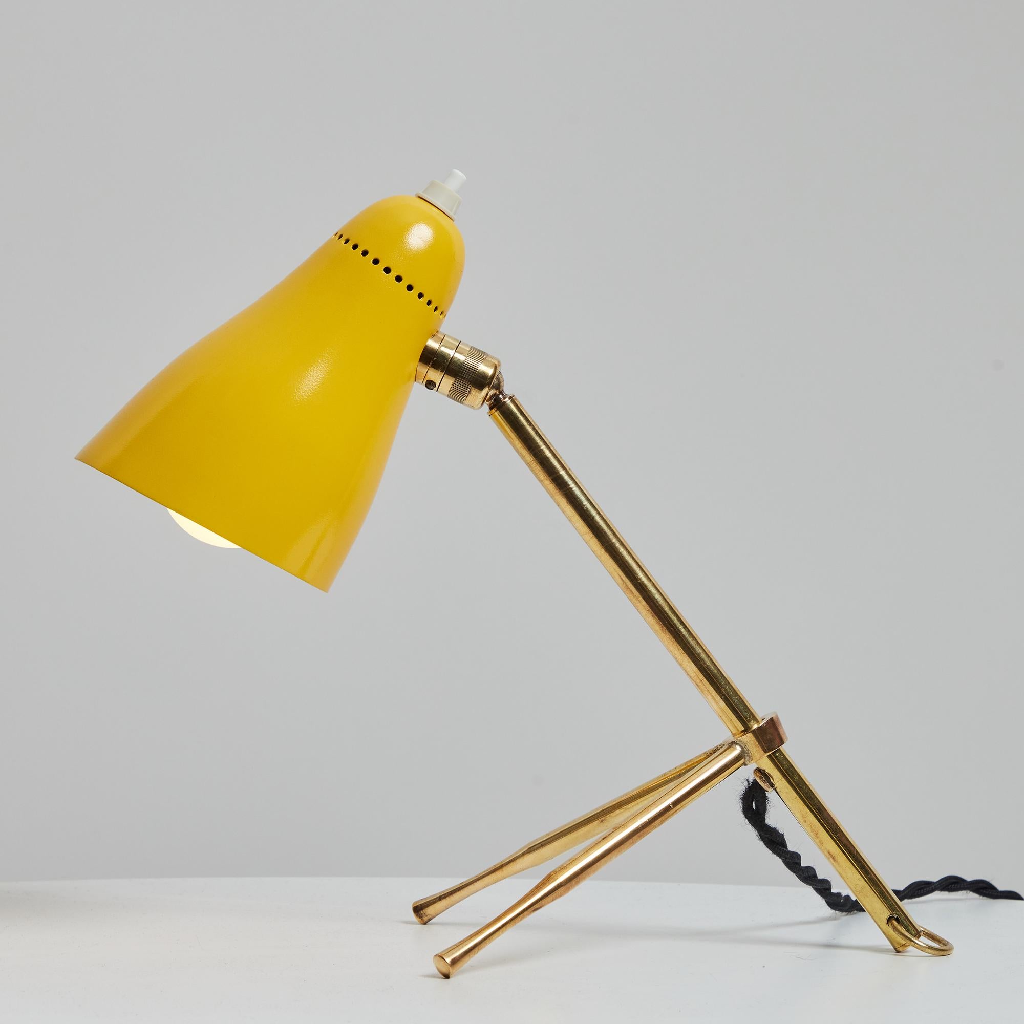 Applique ou lampe de table jaune Giuseppe Ostuni 