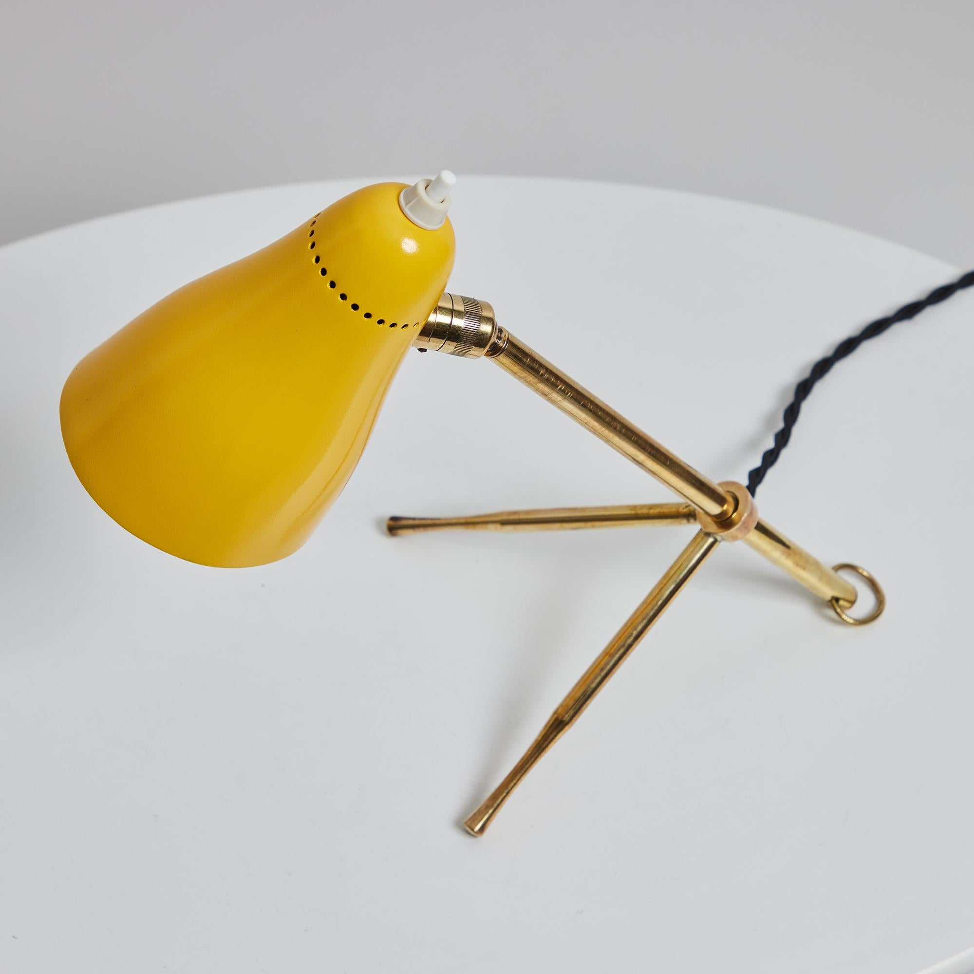 italien Applique ou lampe de table jaune Giuseppe Ostuni 