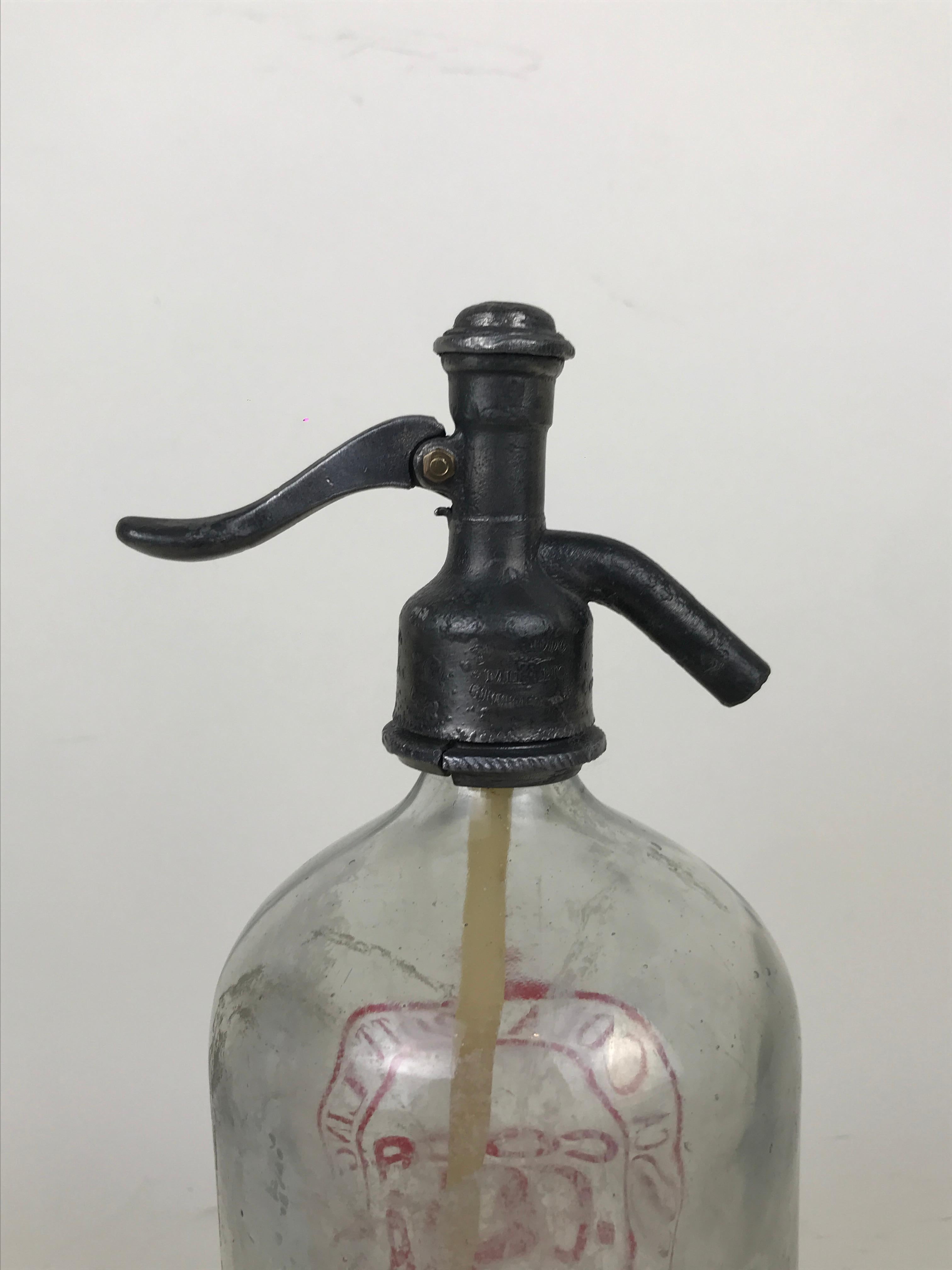 Mid-Century Modern 1950s Glass American Advertising Soda Syphon Seltzer Coca-Cola Bar Bottle For Sale