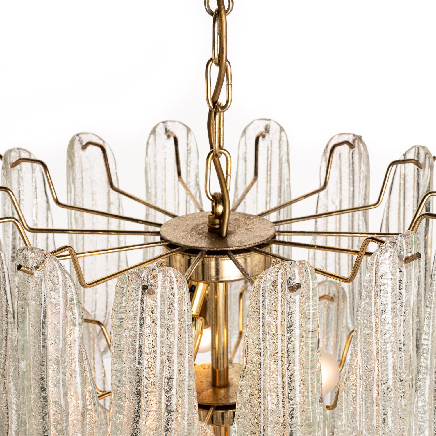 1950's Glass and Brass Chandelier Attributed to Barovier and Toso For Sale 5
