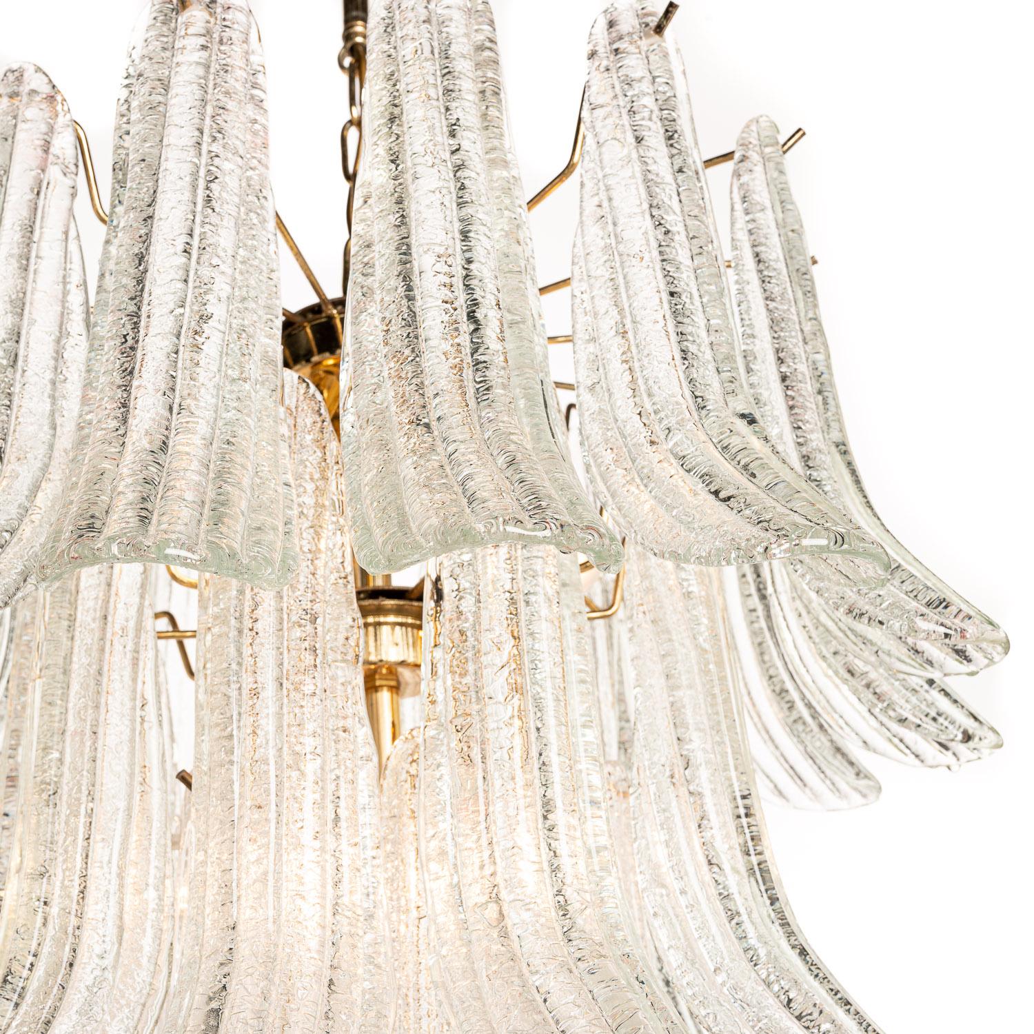 1950's Glass and Brass Chandelier Attributed to Barovier and Toso For Sale 2