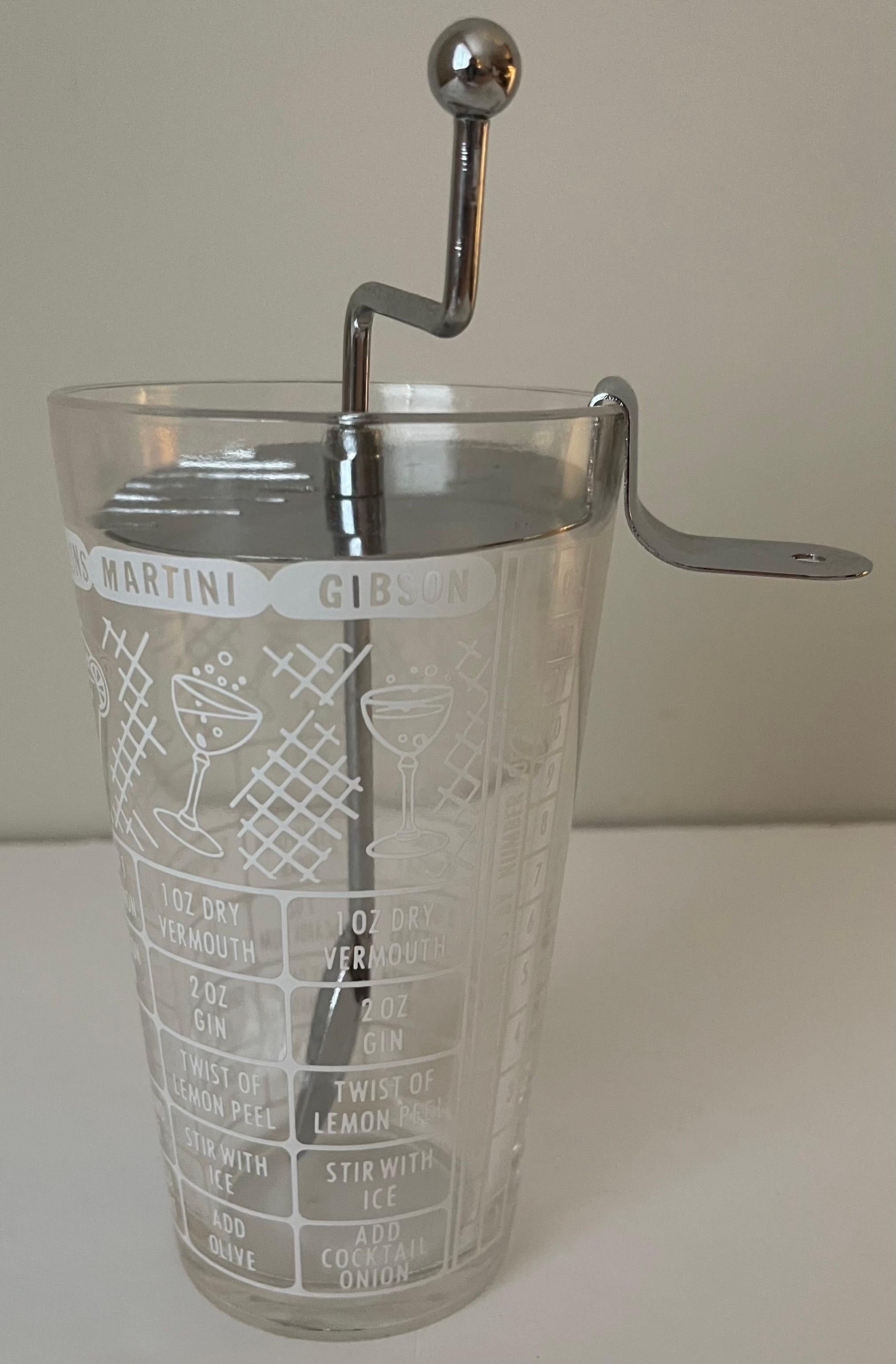 1950s Glass Bartenders Cocktail Shaker For Sale 3