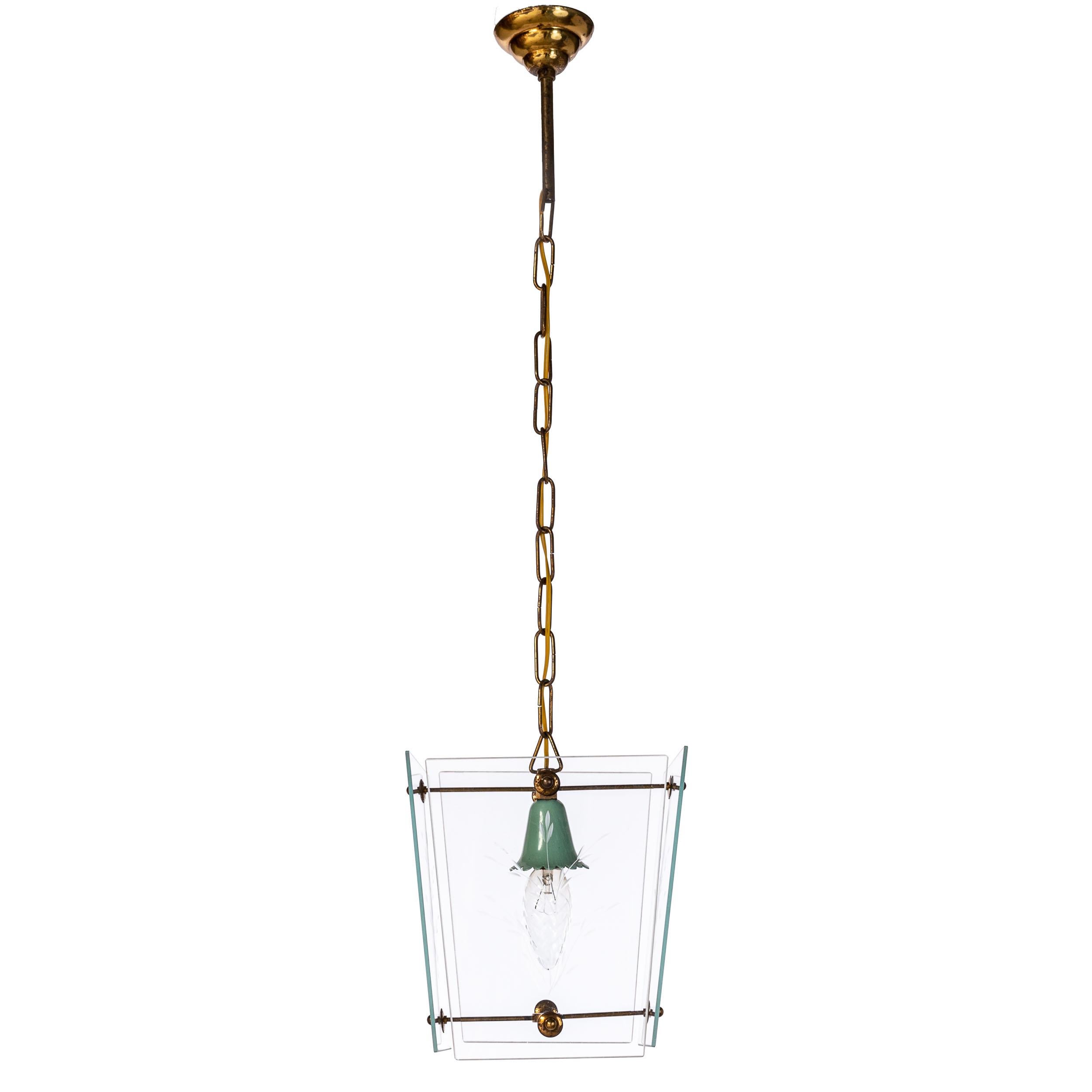 Delicate 1950s lantern. Consists of four etched glass panels, a brass frame and one E14 lightbulb.