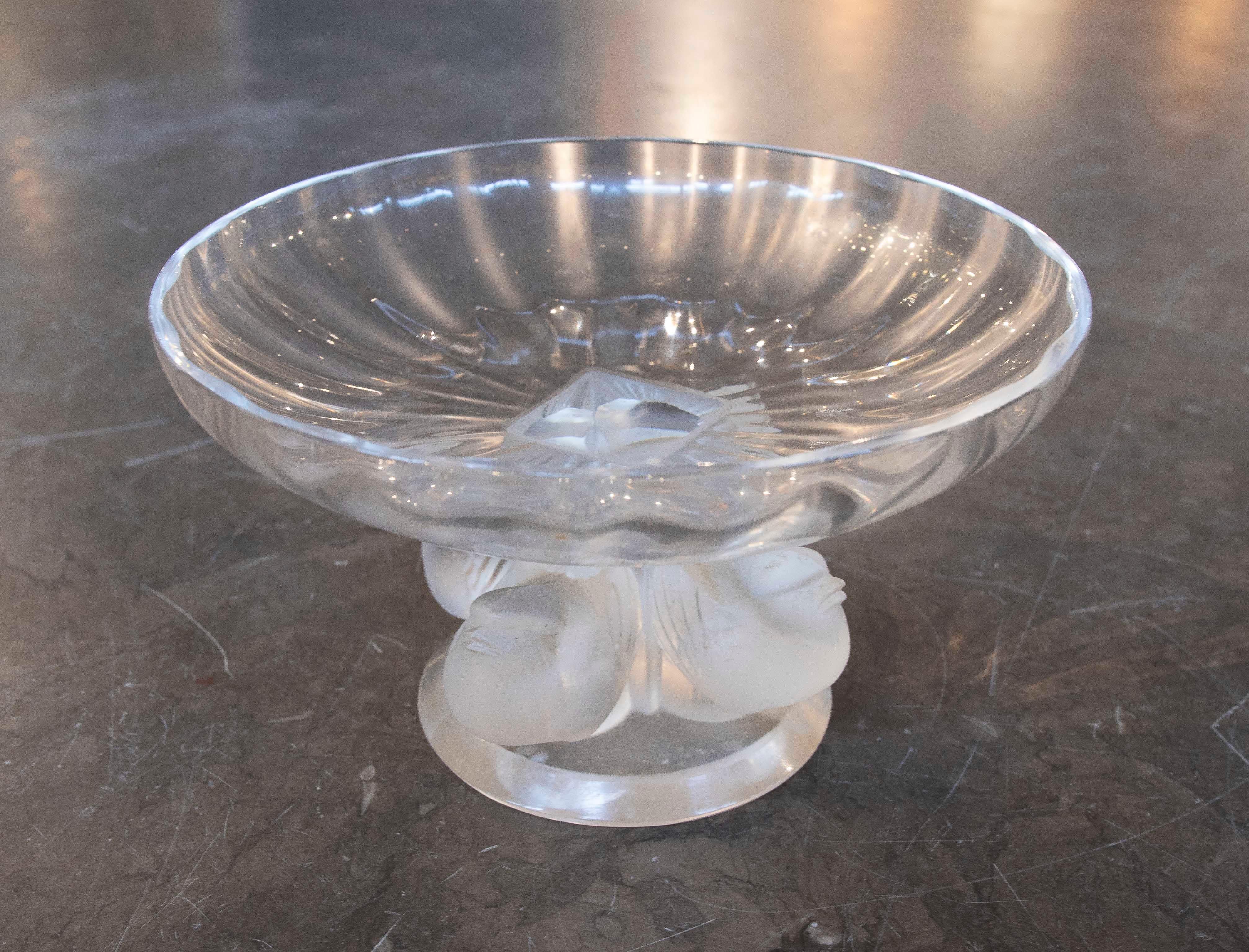 20ième siècle Centre de table en verre des années 1950 avec motif d'oiseaux en vente