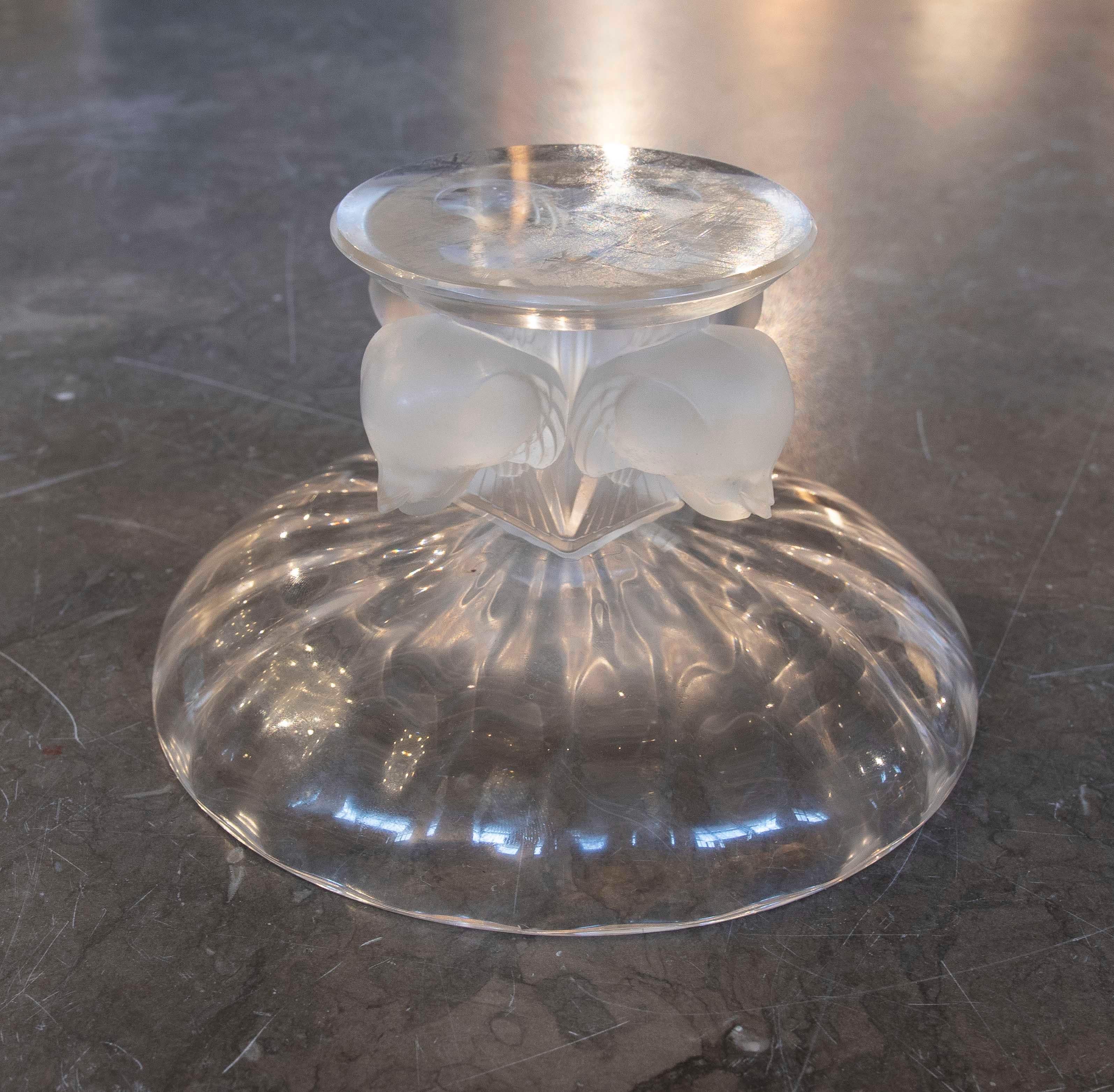 Centre de table en verre des années 1950 avec motif d'oiseaux en vente 2