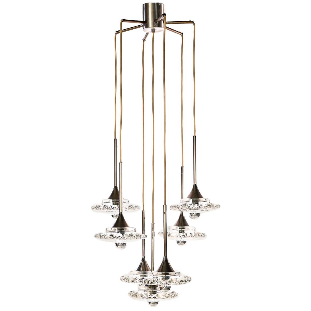 Lampadario a 7 fiori in vetro e cromo del 1950 in vendita