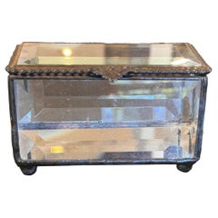1950s Glass Jewelry Cask