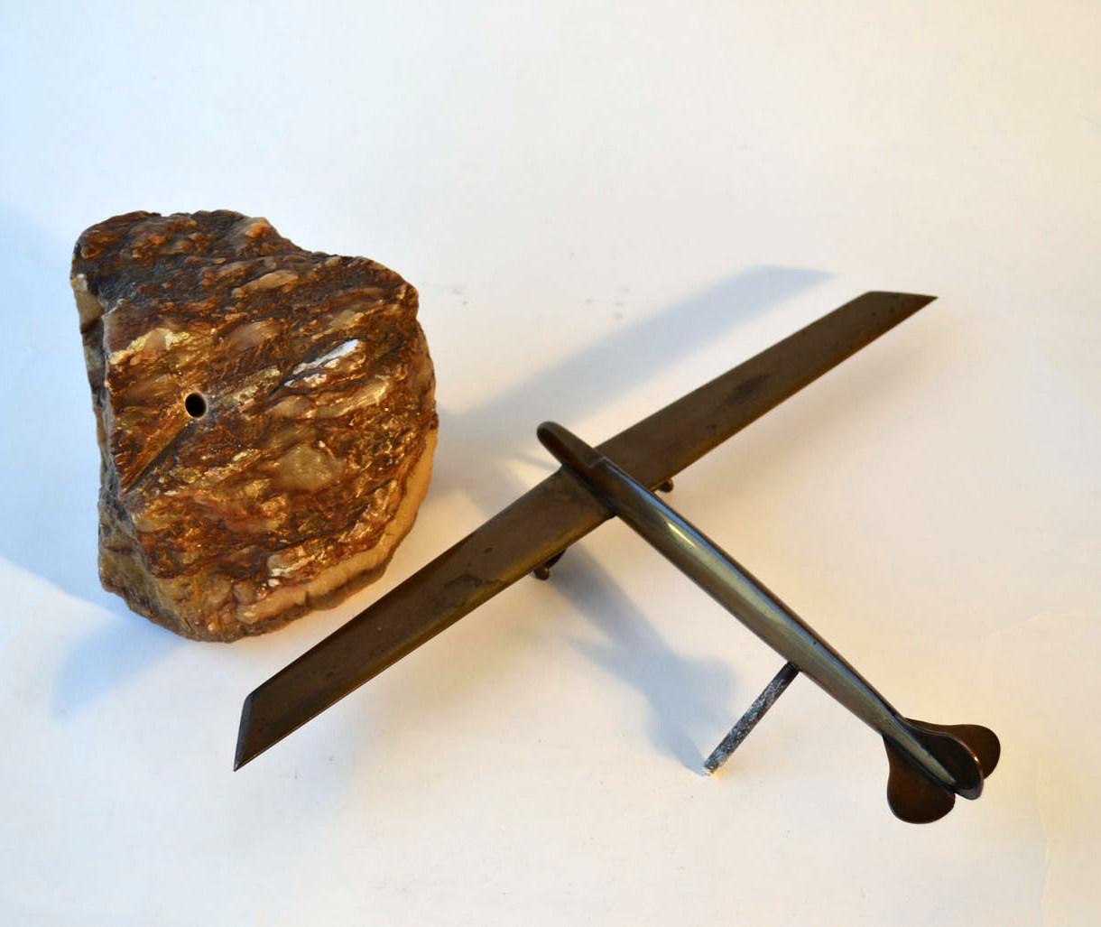 Mid-20th Century Glider Plane Sculpture in Bronze on Onyx Rock For Sale