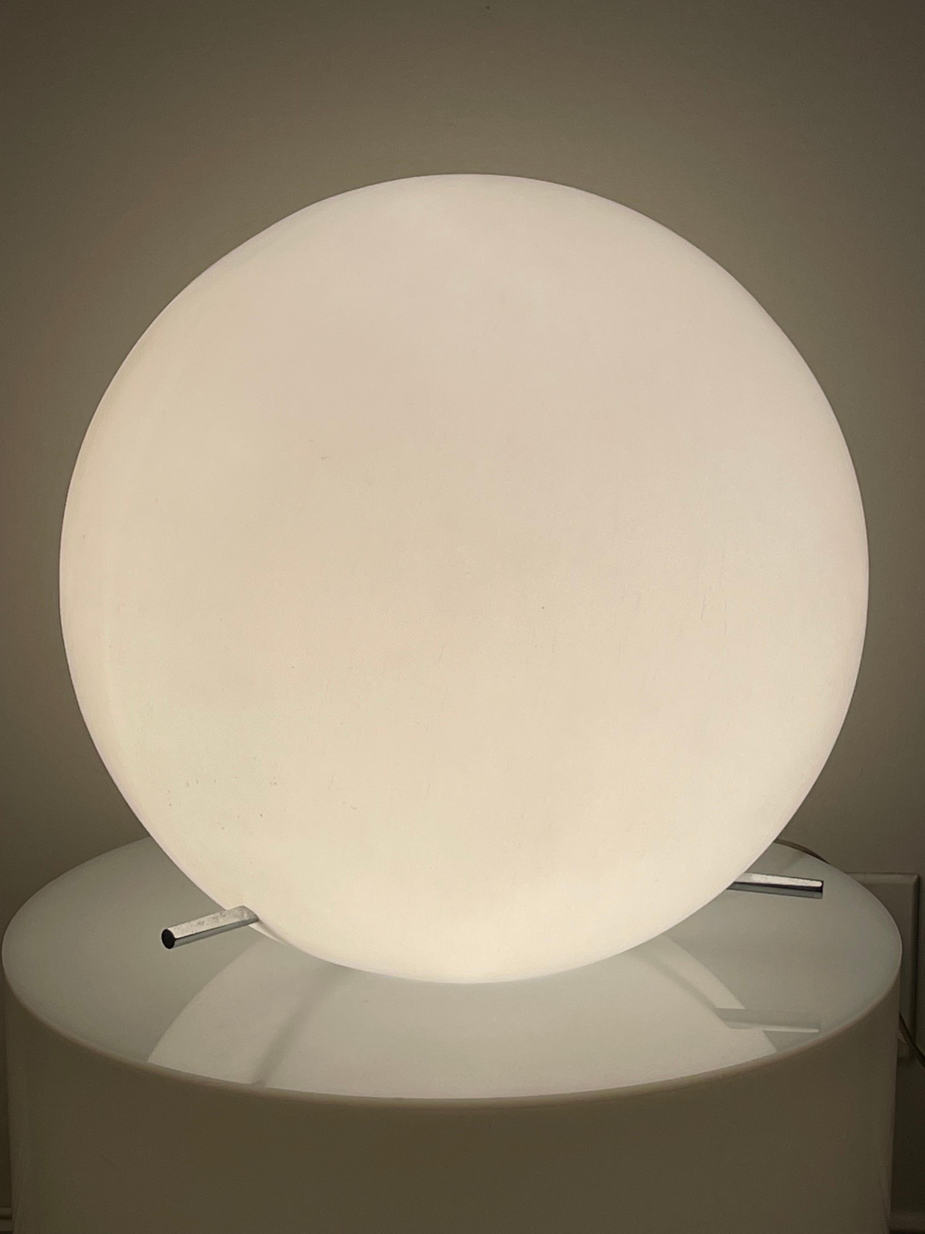 Globe-Lampe, entworfen von Paul Mayen für Habitat, 1950er Jahre  (Chrom) im Angebot