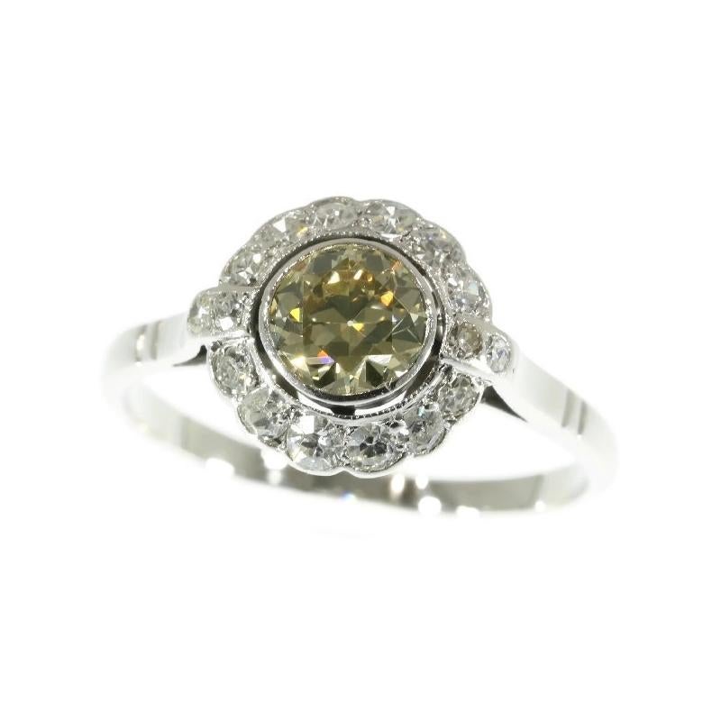 Round Cut 1950s Gold Diamond Ring with Champagne Colored Brilliant '0.70 Carat' For Sale